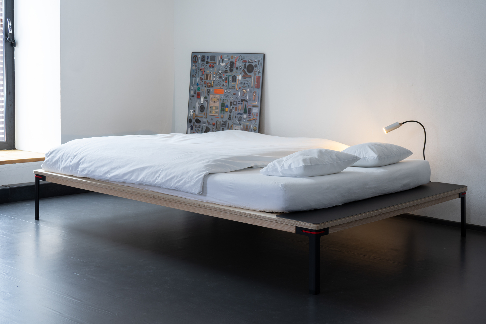 Seiltänzer lit 200 rouge 140 x 200 Nils Holger Moormann
