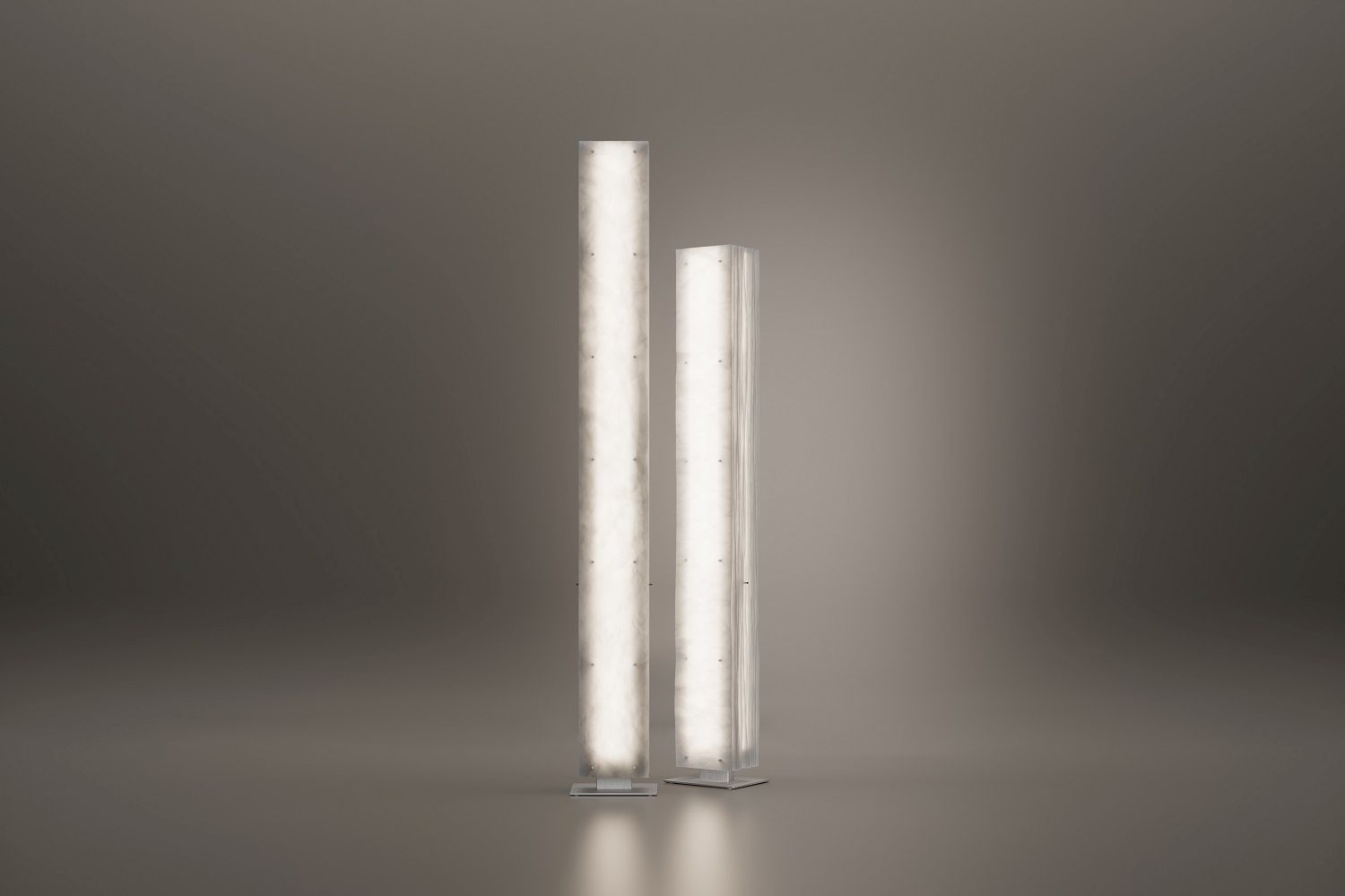 Totem Floor lamp Lampe a Pied stele Totem Floor lamp Lampe a Pied stele