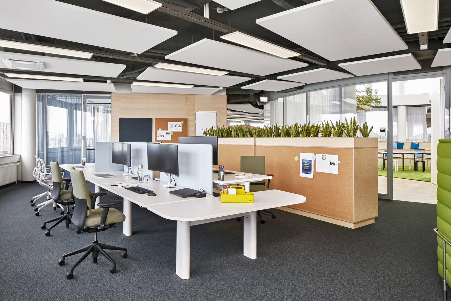 ID Chair - ID Soft L Chaise pivotante de bureau Vitra QUICK SHIP