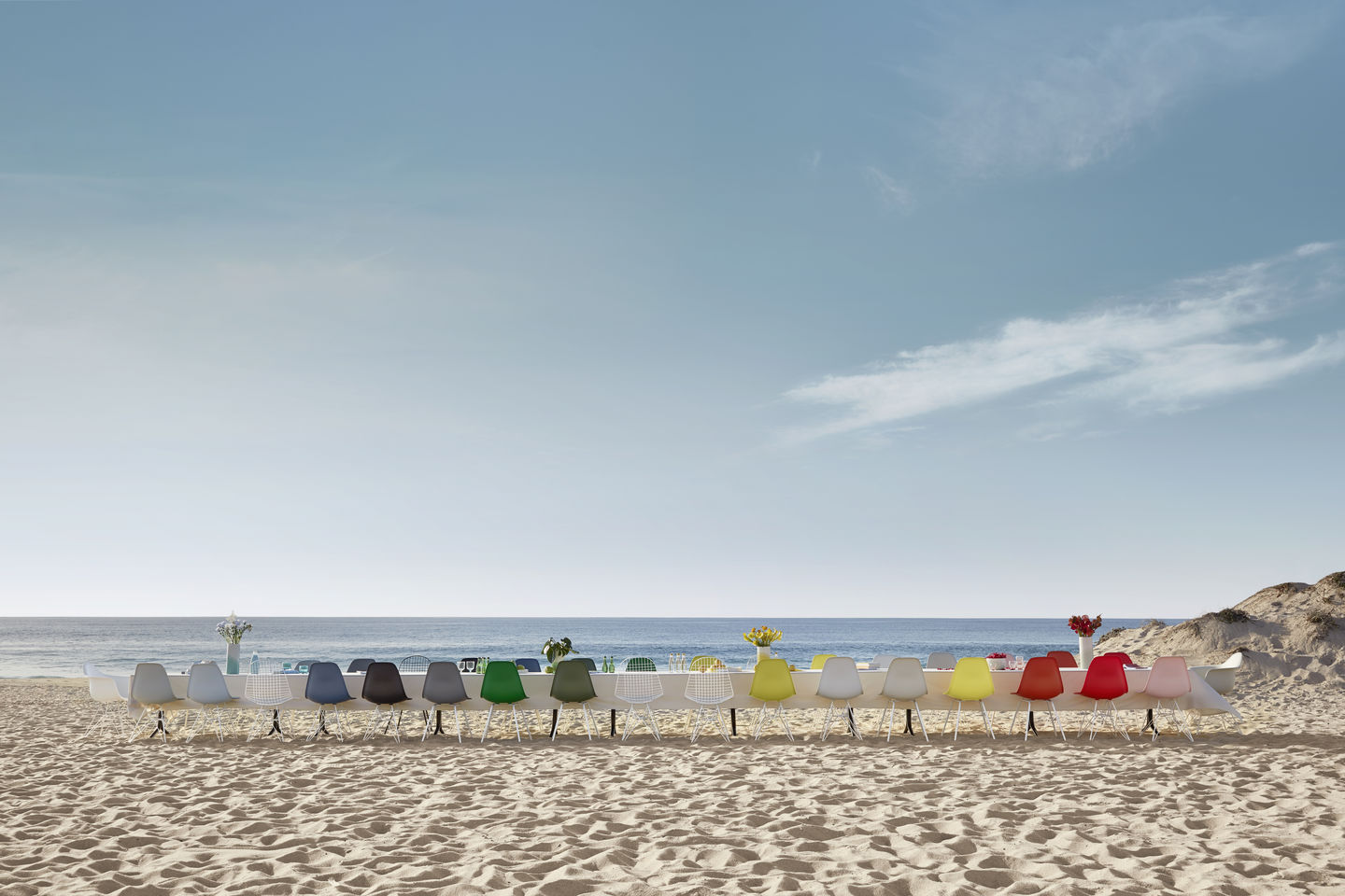 Eames Plastic Side Chair DSX chaise Vitra