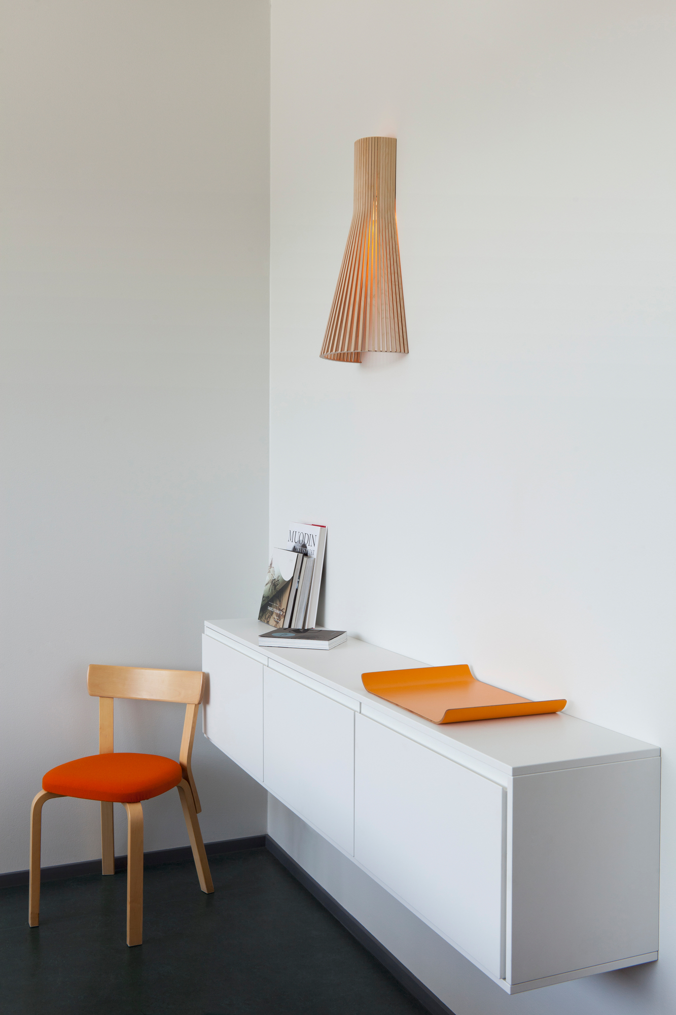 Secto 4230 LED Applique murale Secto Design Bouleau