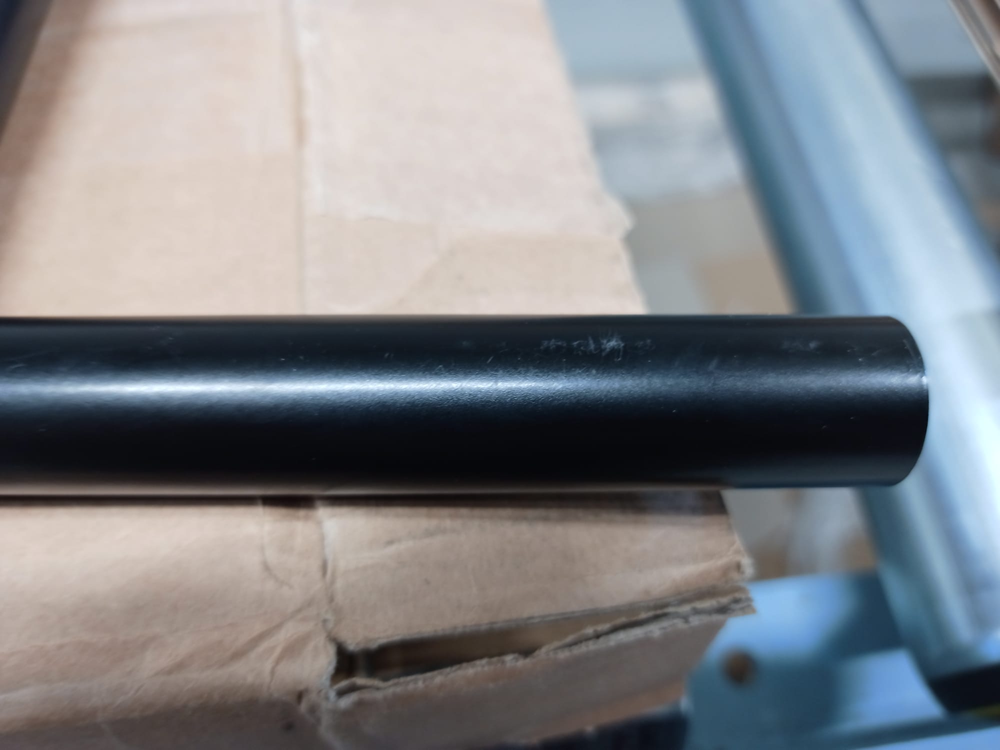 Cadre de table Eiermann 3, couleur NOIR, 58 x 29 cm, Richard Lampert OBJECTS IMPARFAITS