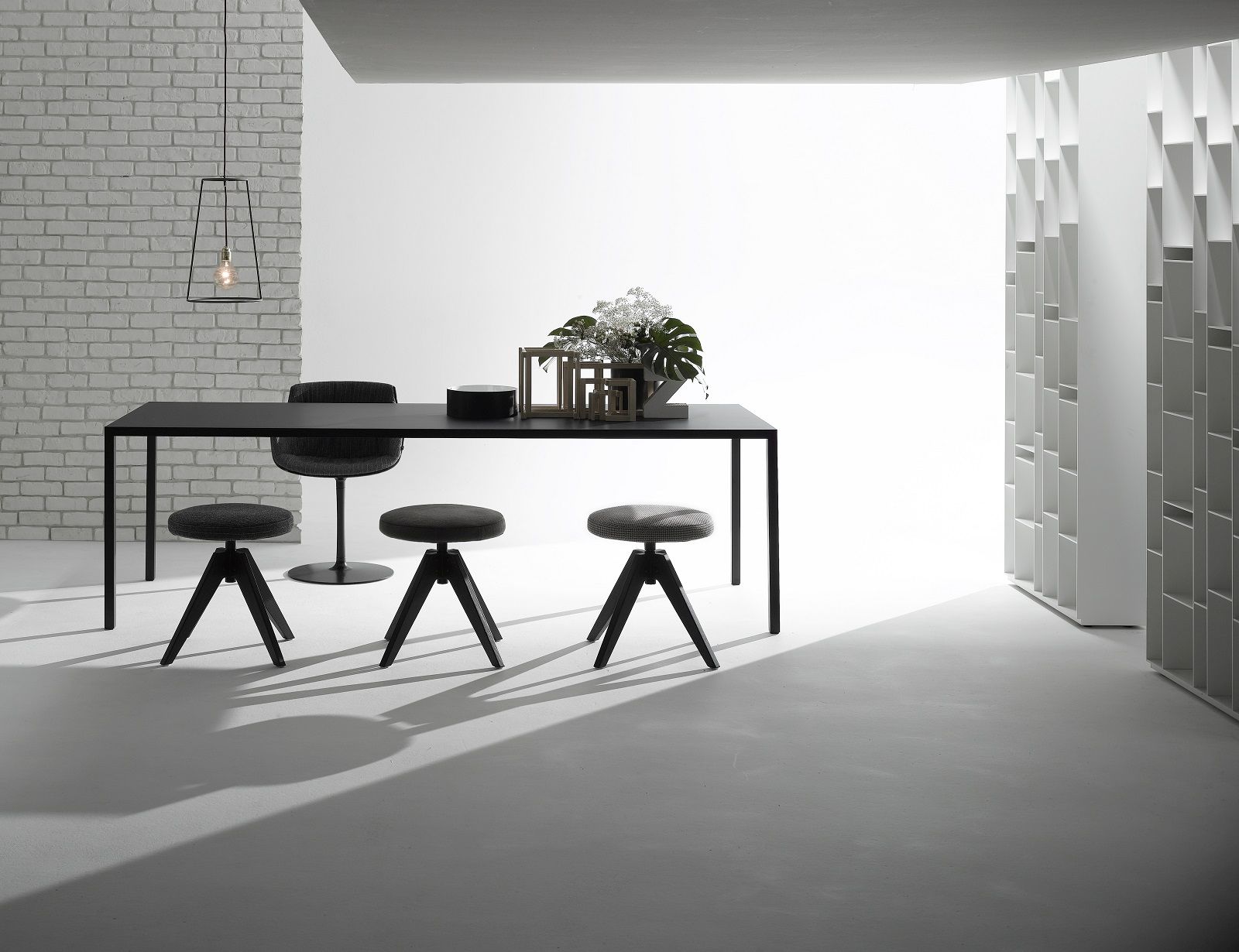 Tense Dining Table Table de salle à manger MDF Italia