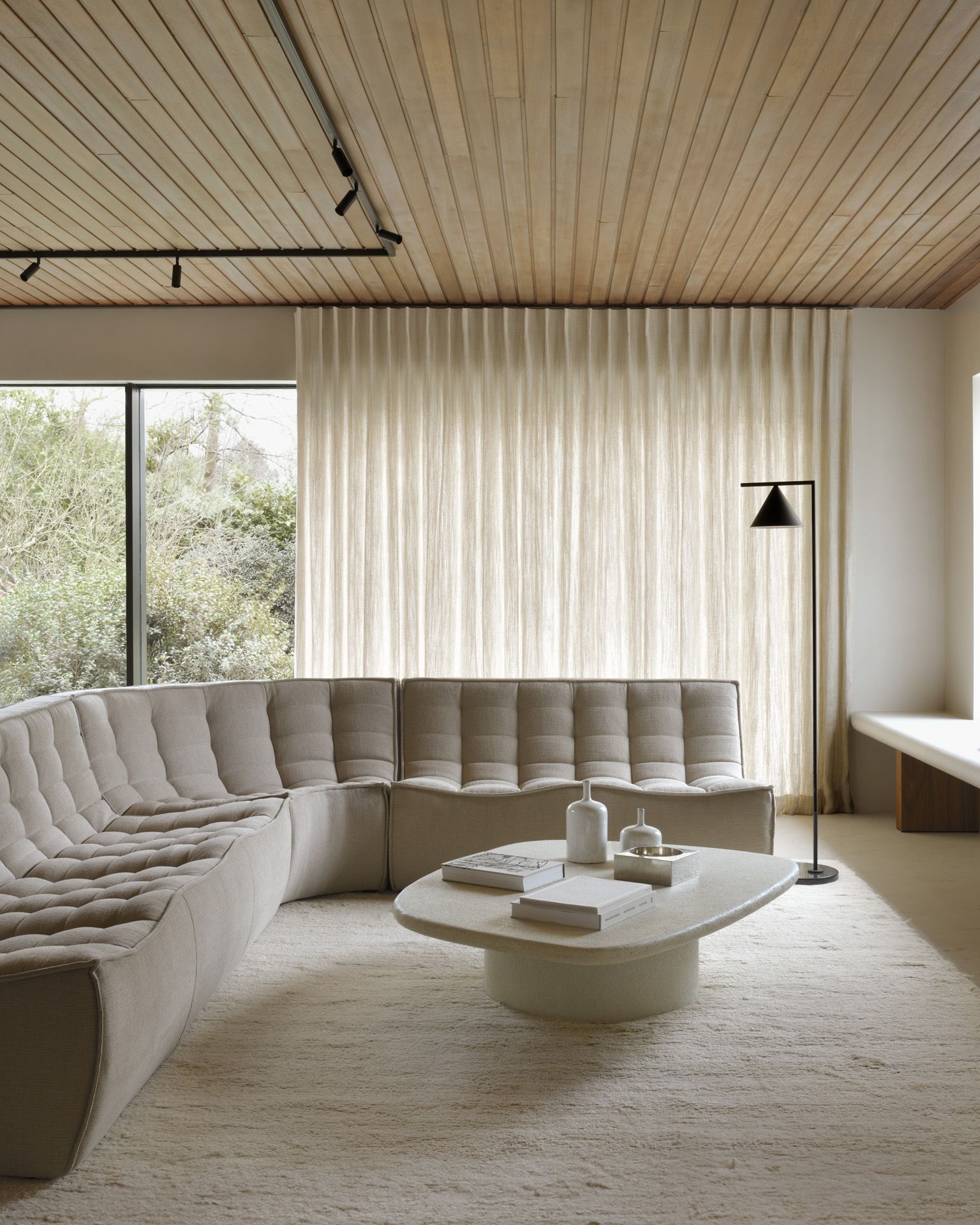 N701 Canapé 2 places gris foncé Ethnicraft