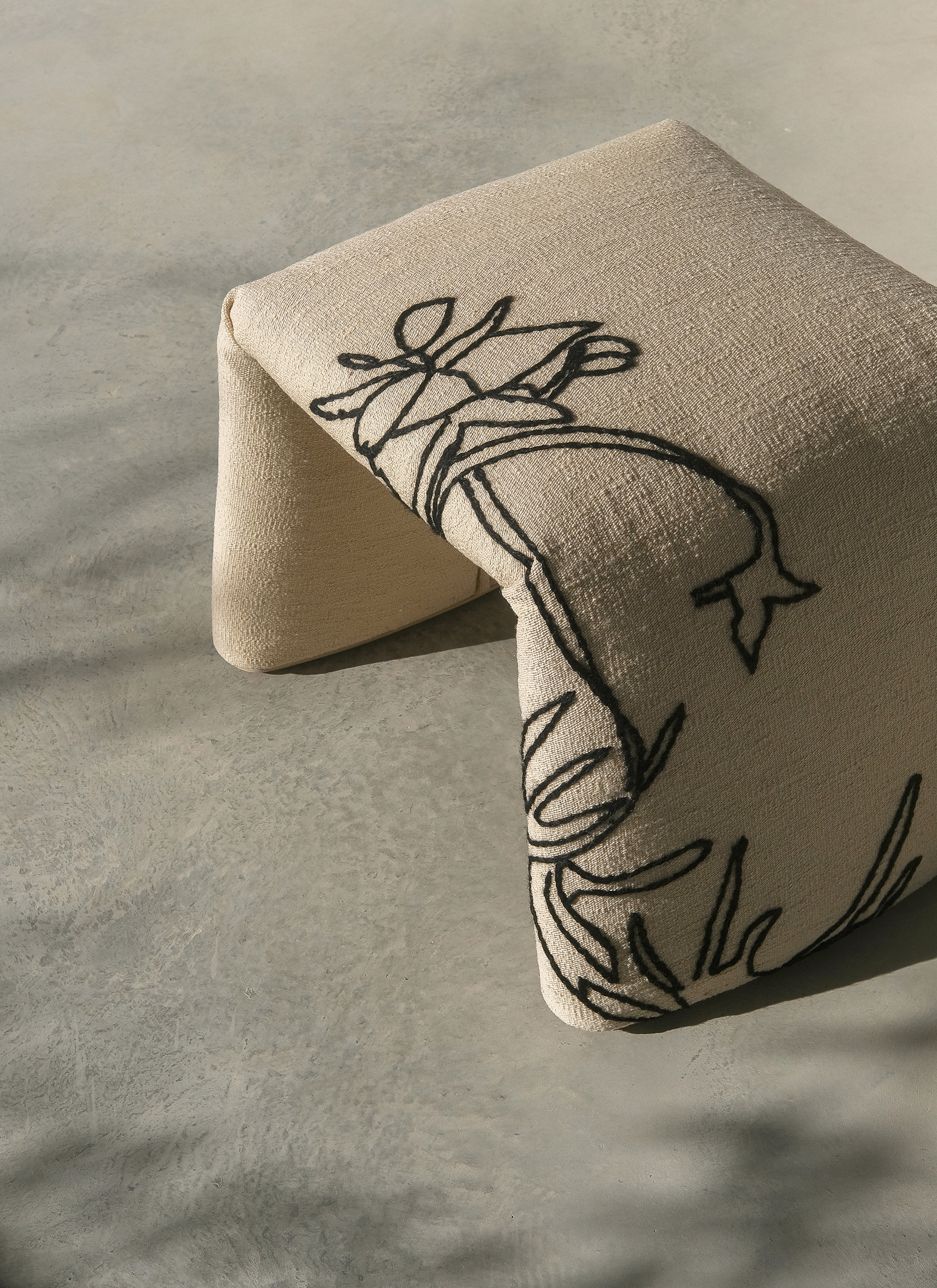 Banc de fleurs plié Nanimarquina 