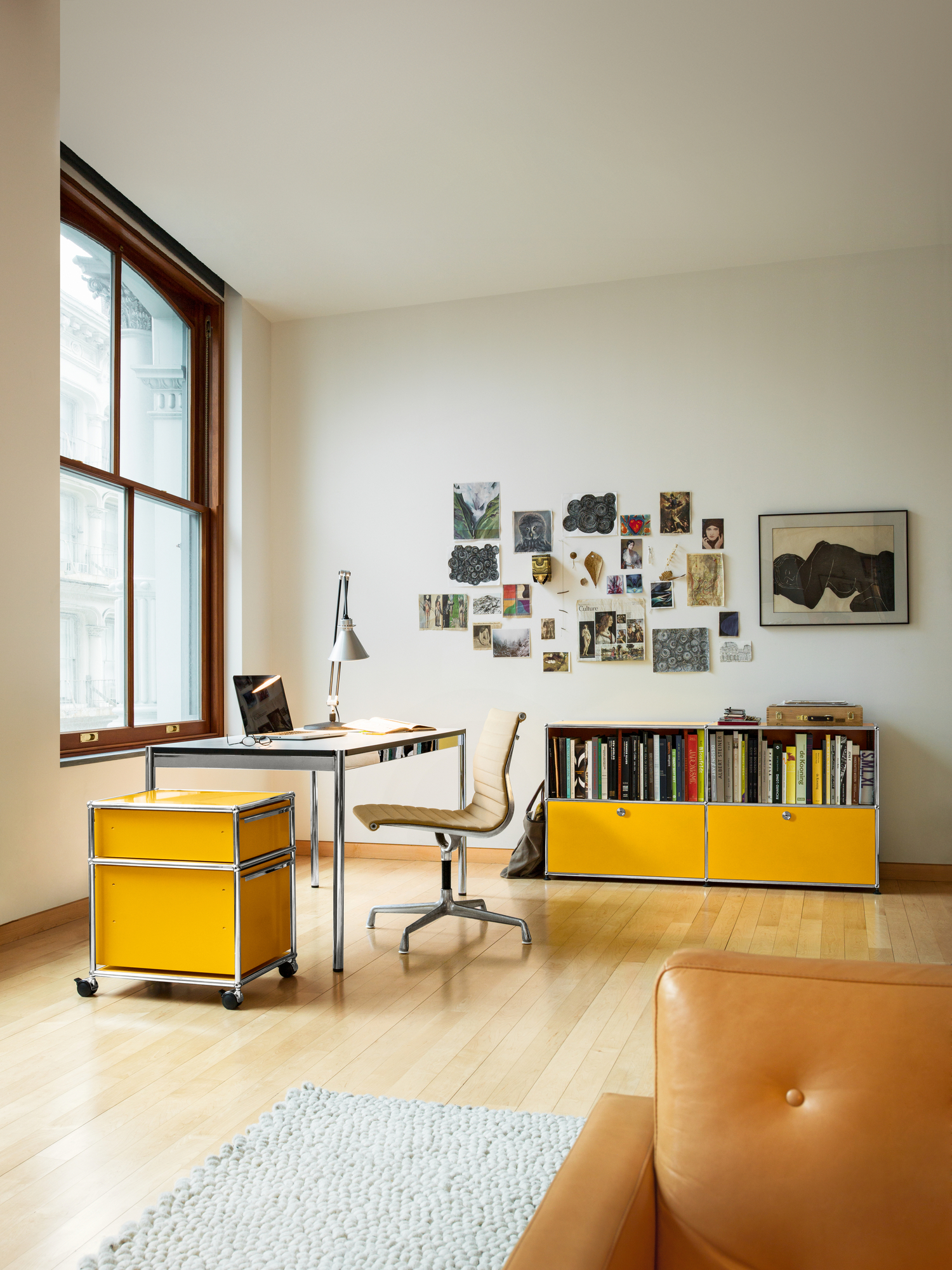 USM Haller sideboard avec 2 portes pliantes – QUICK SHIP