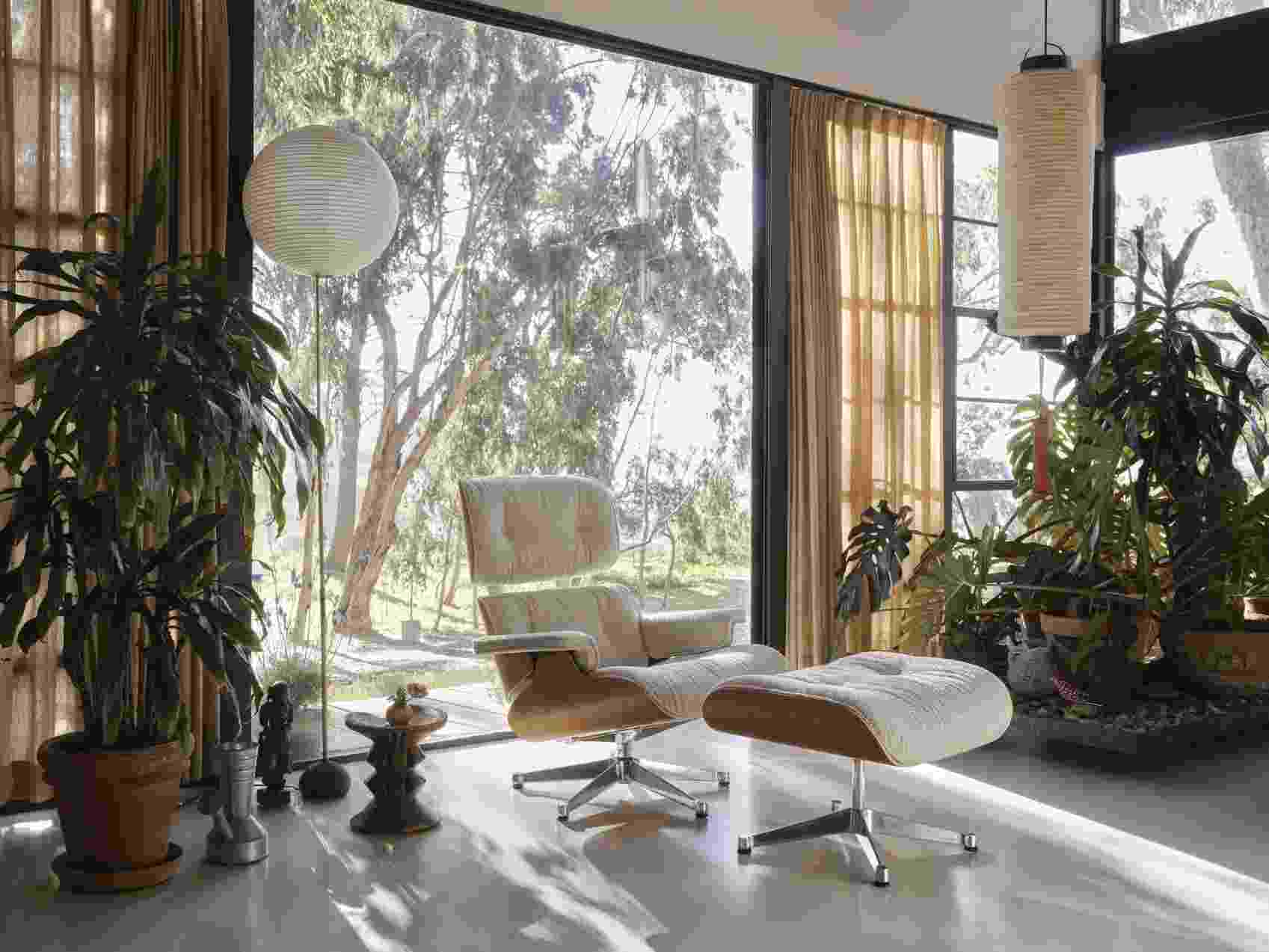 Eames Lounge Chair & Ottoman Fauteuil CONFIGURATEUR Vitra