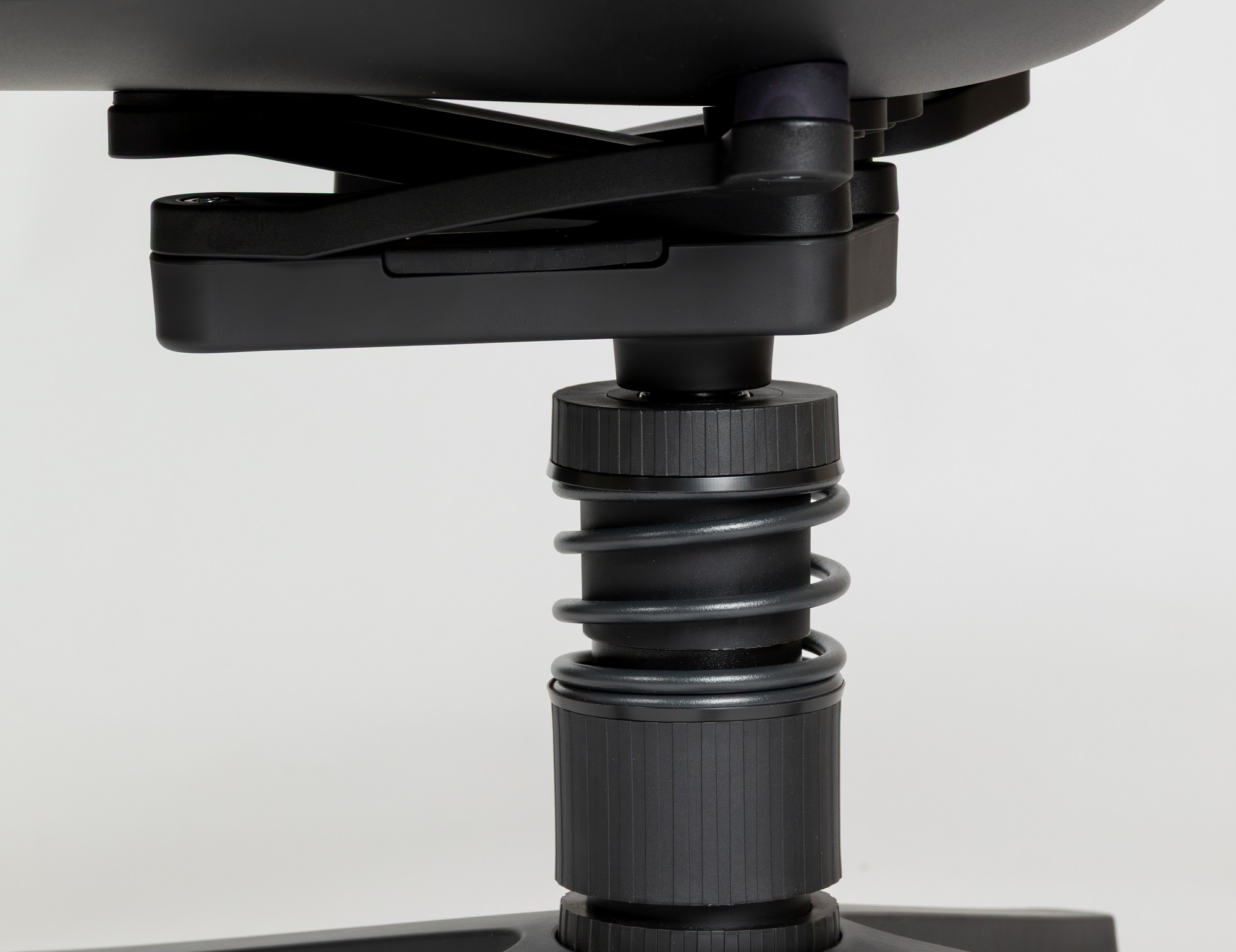 Linu Task Conference chaise de conférence avec pied à ressort Aeris  Linu Task Conference chaise de conférence avec pied à ressort Aeris