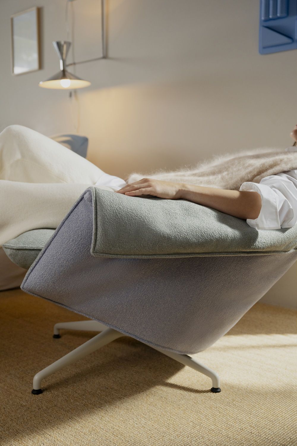 Bascule Fauteuil à dossier haut avec pouf Vitra