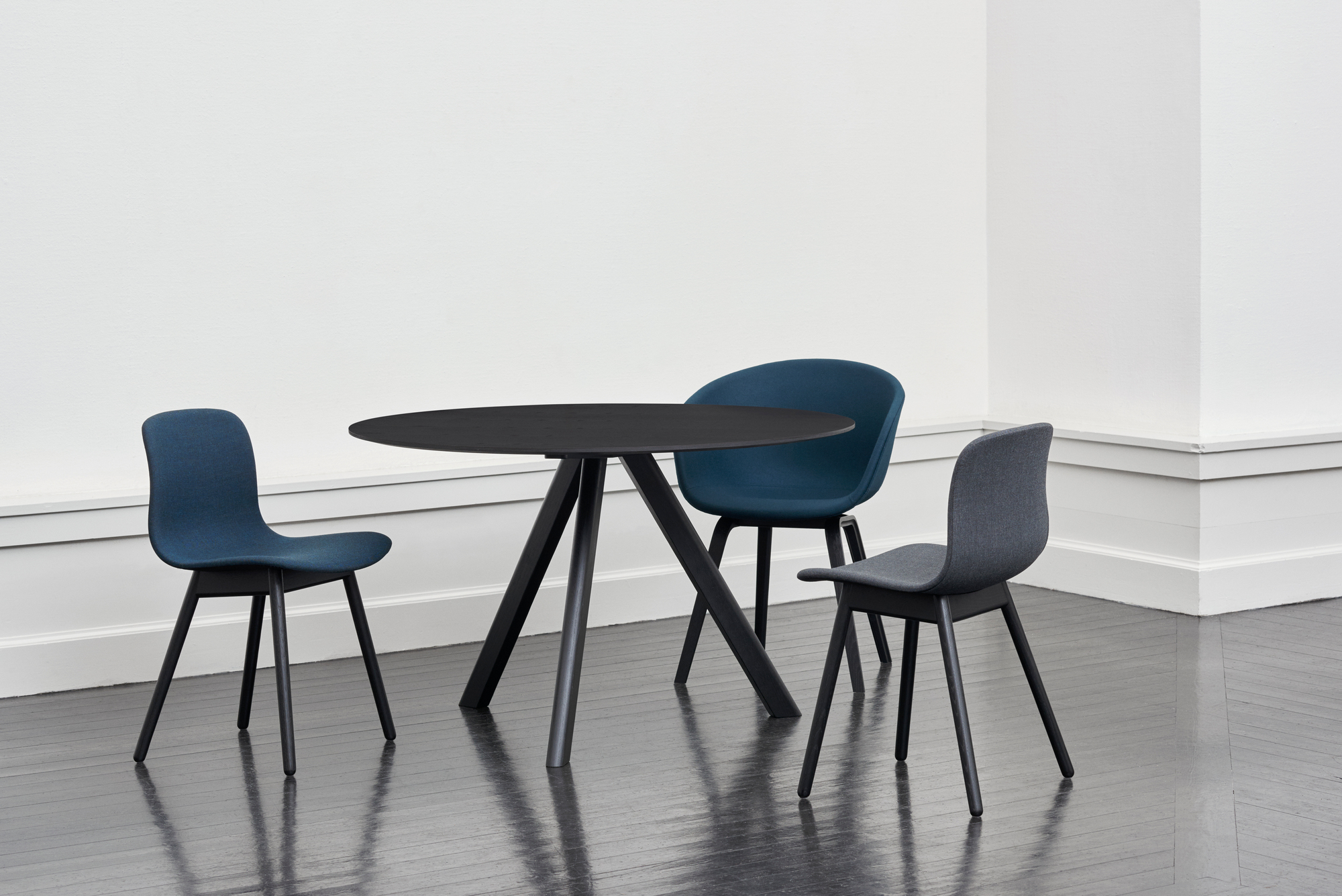 About A Chair AAC23 / AAC 23 chaise avec rembourrage intégral Hay About A Chair AAC23 / AAC 23 chaise avec rembourrage intégral Hay