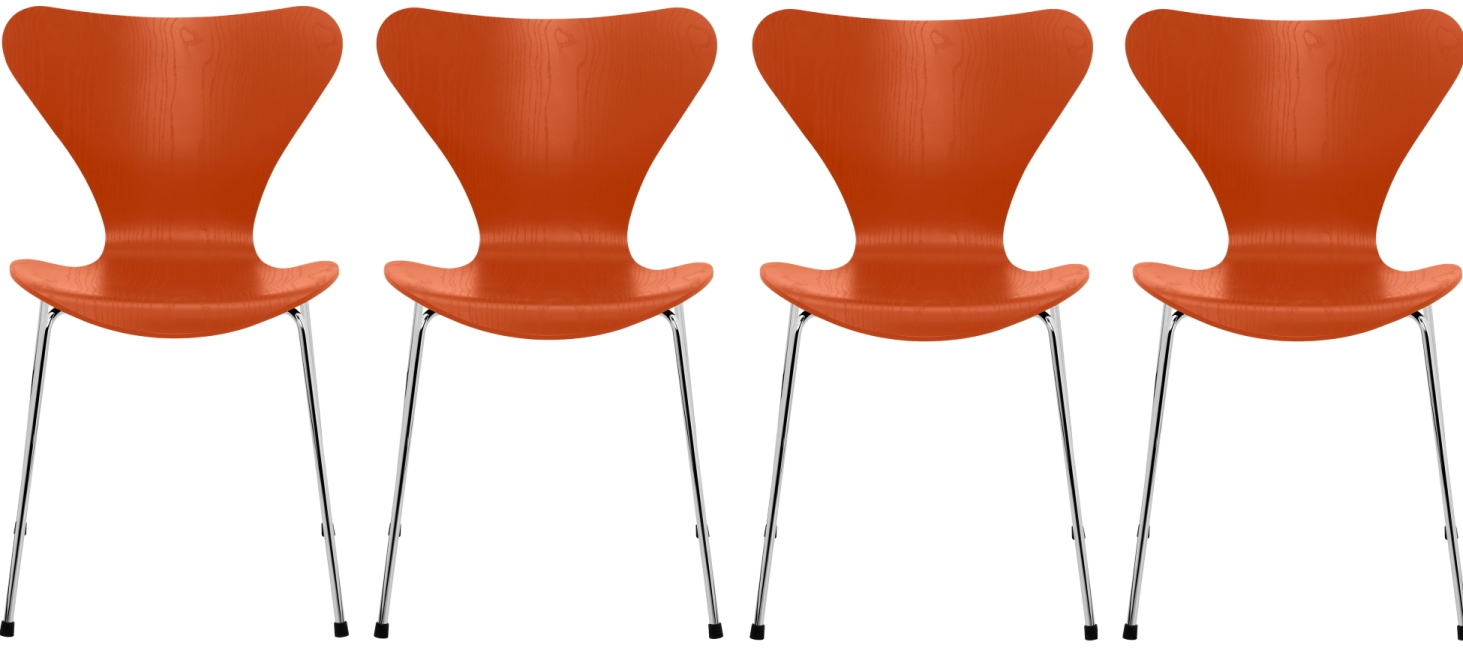 Vier orangefarbene Siebener Stühle aus Esche von Fritz Hansen mit Chromgestell.