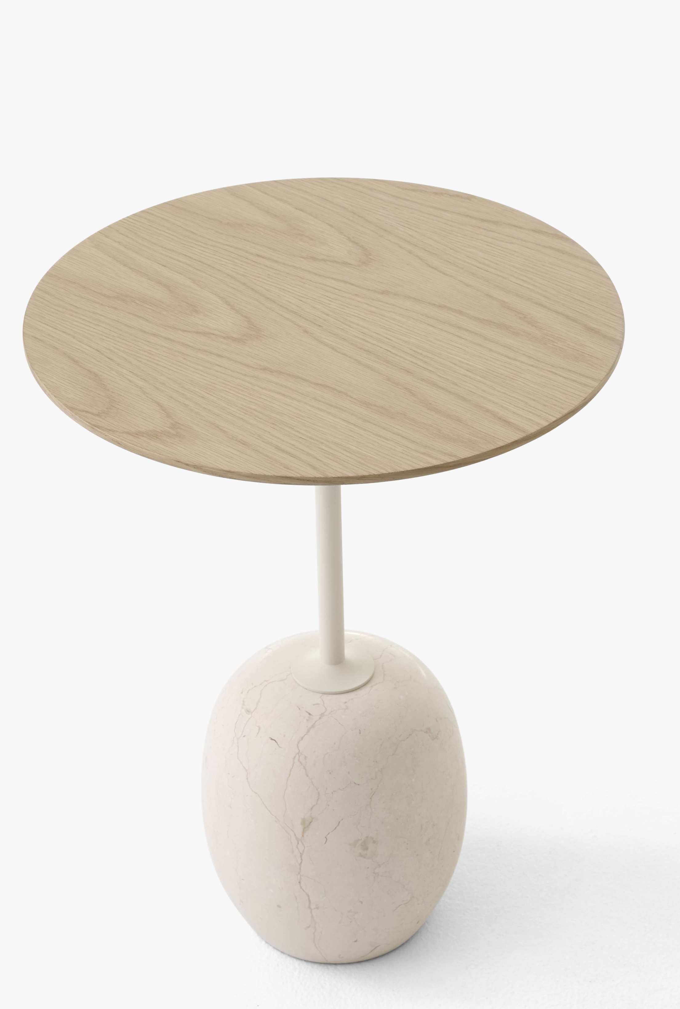 Lato LN8 / LN9 Table d'appoint avec plateau en bois AndTradition 