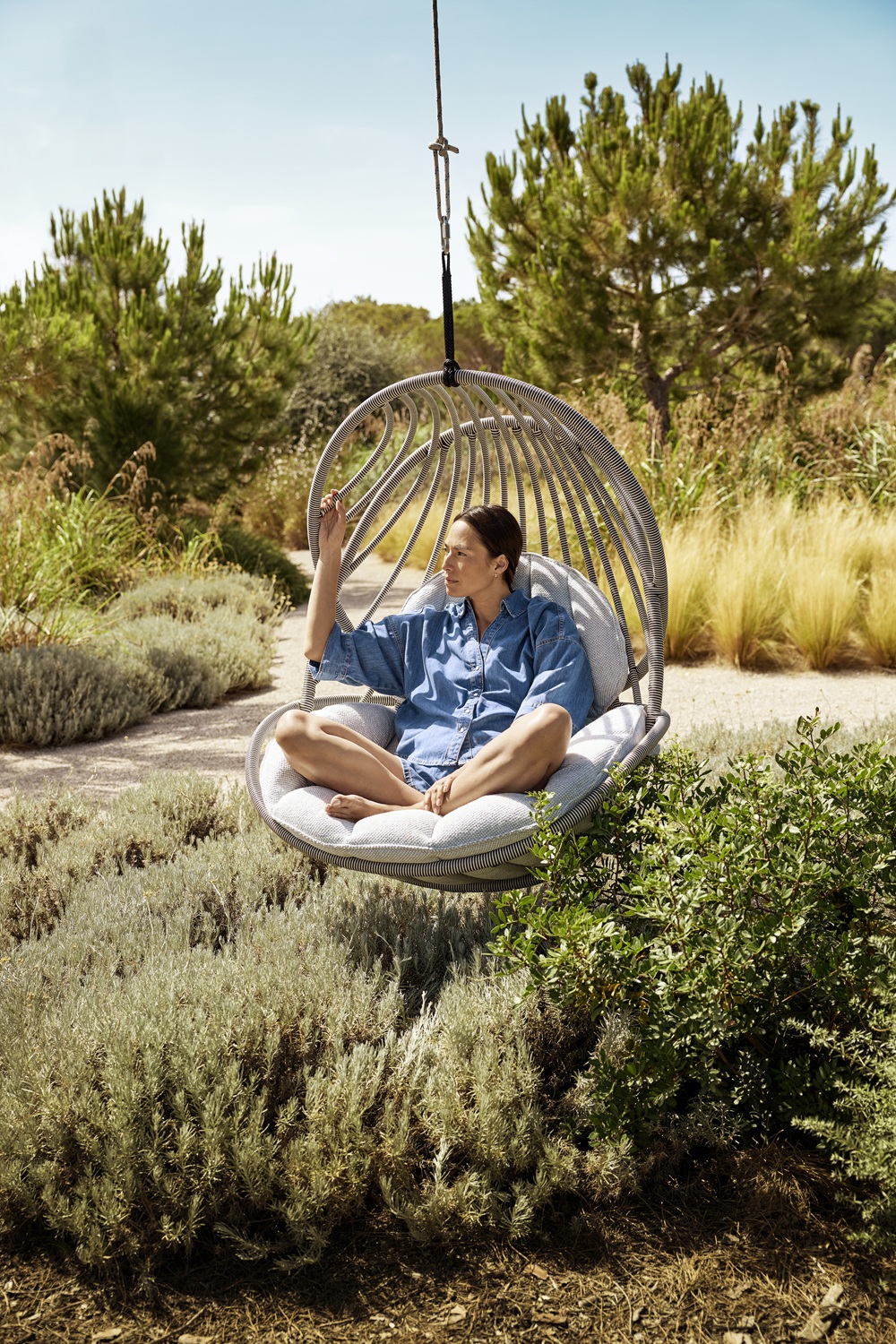 Kida Fauteuil suspendu avec coussin Dedon