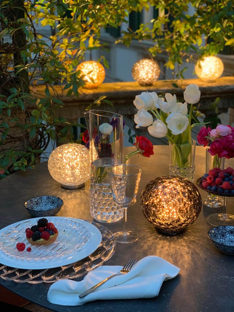 Mini Planet LED Akku Lampe de table Kartell Teint par fumée