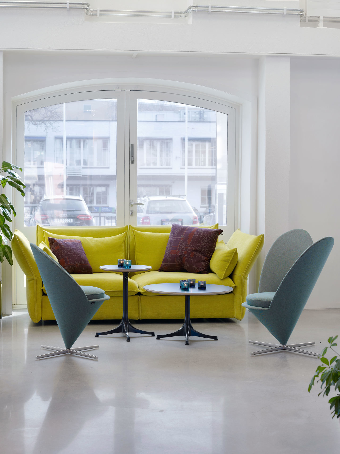 Heart Cone Chair Vitra