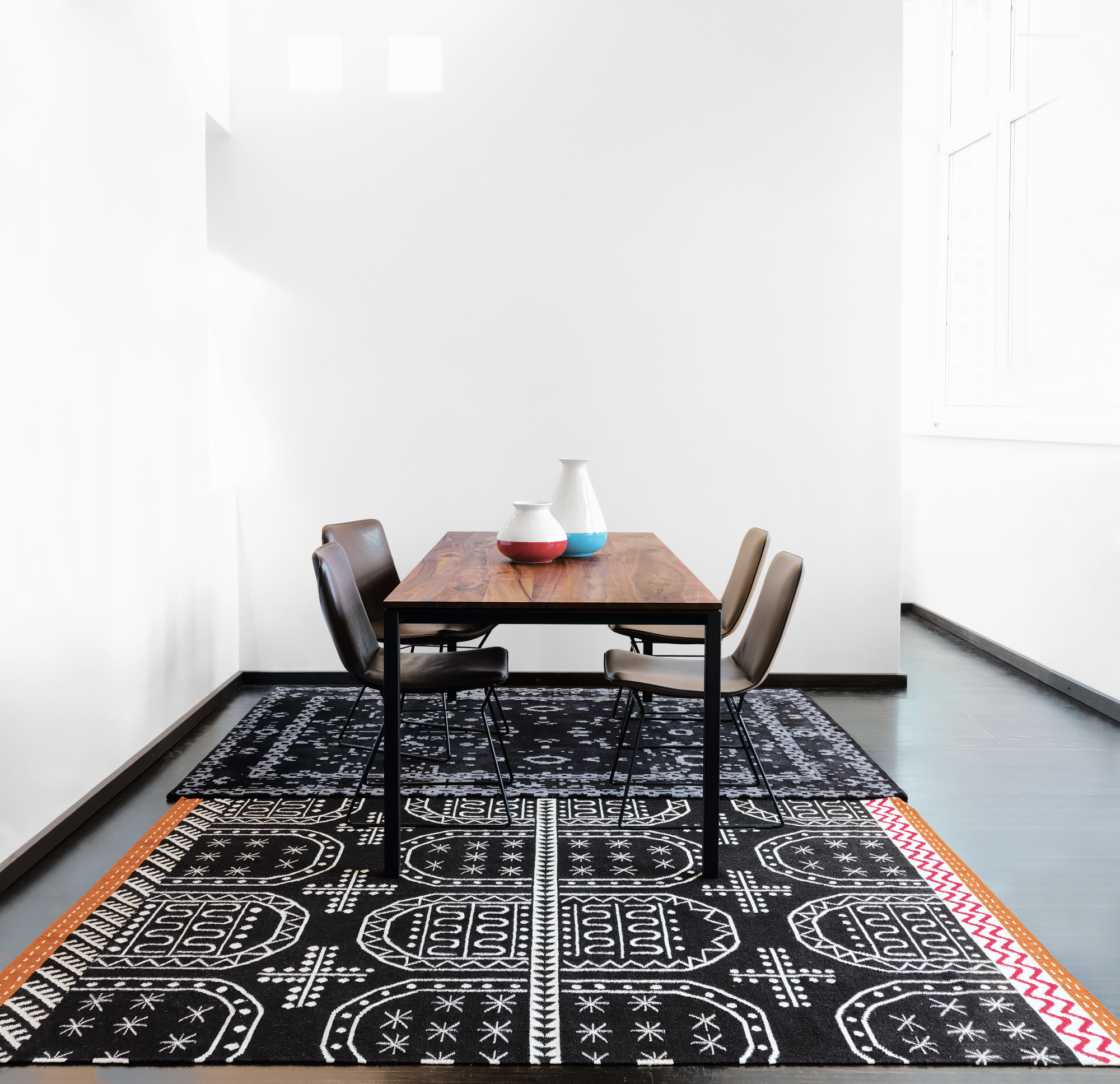 S 600 table chêne fumé Janua