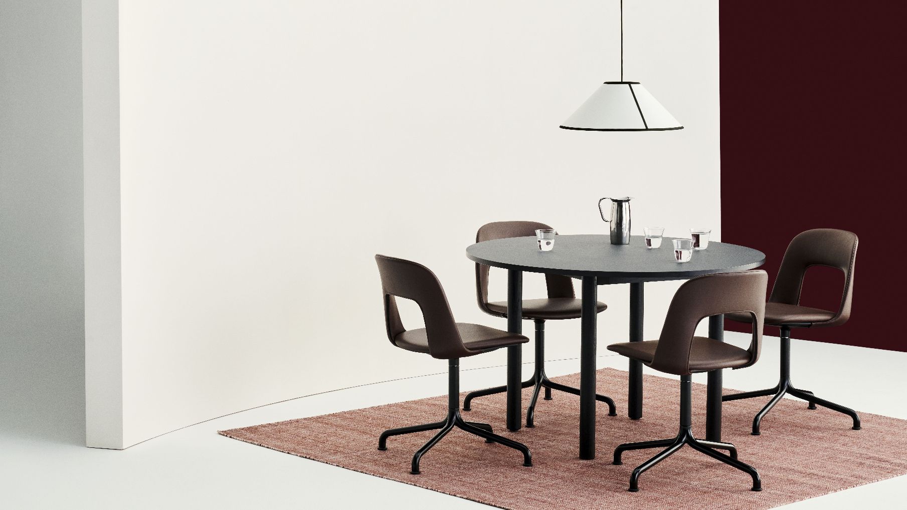 Layout Side Chair 154 Chaise pivotante 4 étoiles Hay 