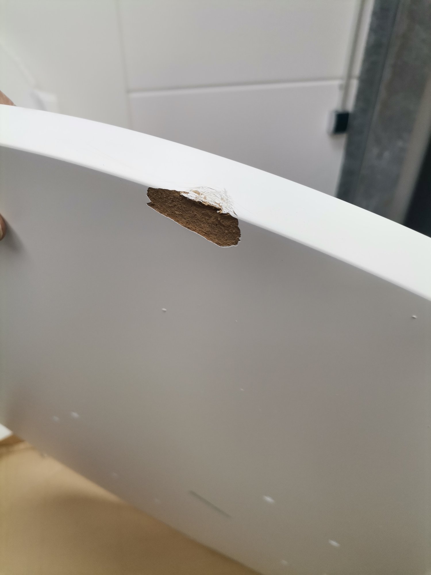 Tavolo XZ3 Table ronde PIÈCE NOIR / PLATEAU MDF BLANC LAQUÉ Magis EXEMPLE DE MACHINE