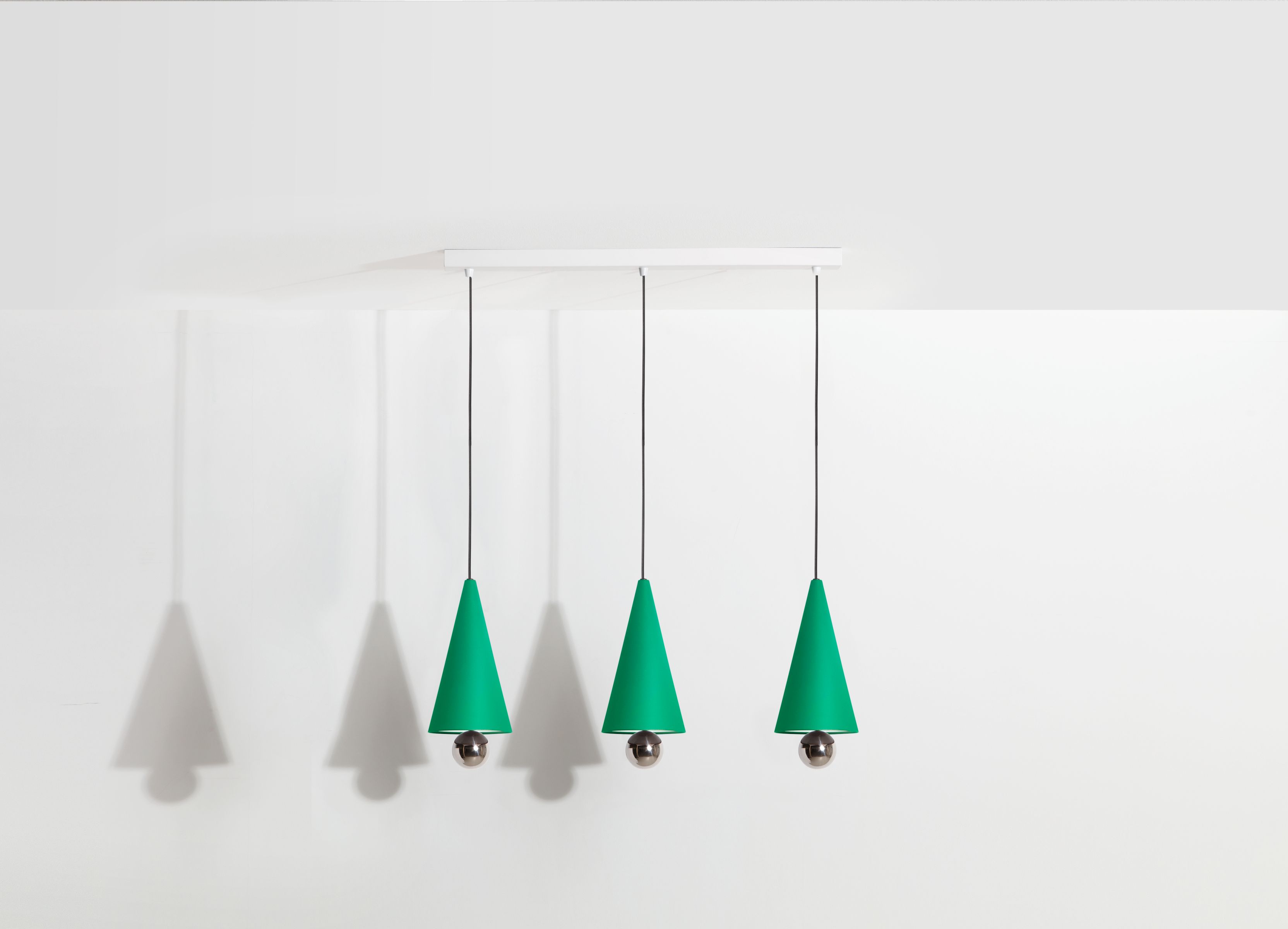 Cherry Pendant light Lampe à suspendre 3 pièces Linear Petite Friture Vert menthe