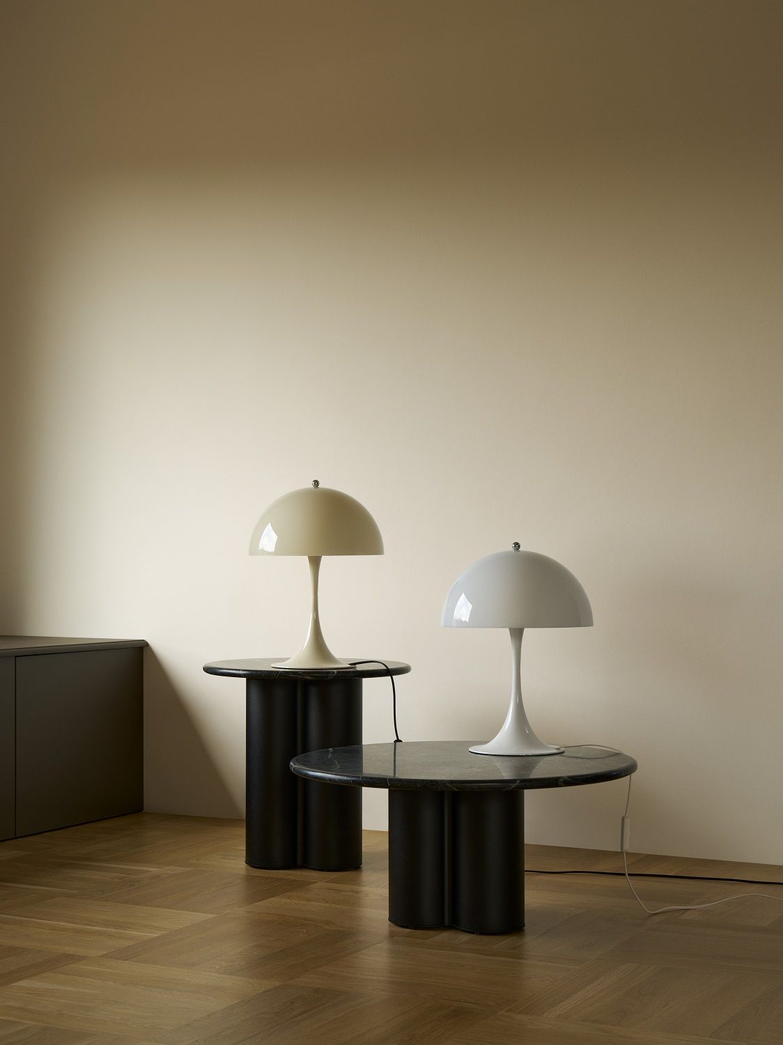Panthella 320 Table V2 Lampe de table Louis Poulsen