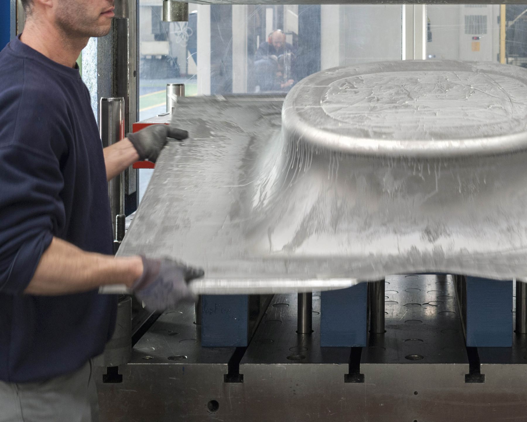 Holo Console Kristalia