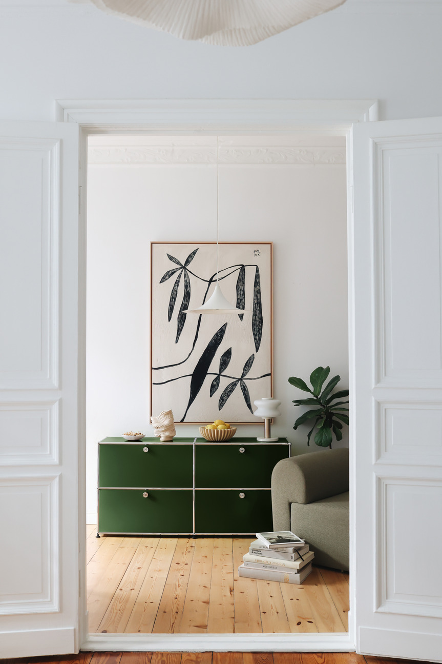 USM Haller Sideboard E2 buffet avec 4 portes pliantes