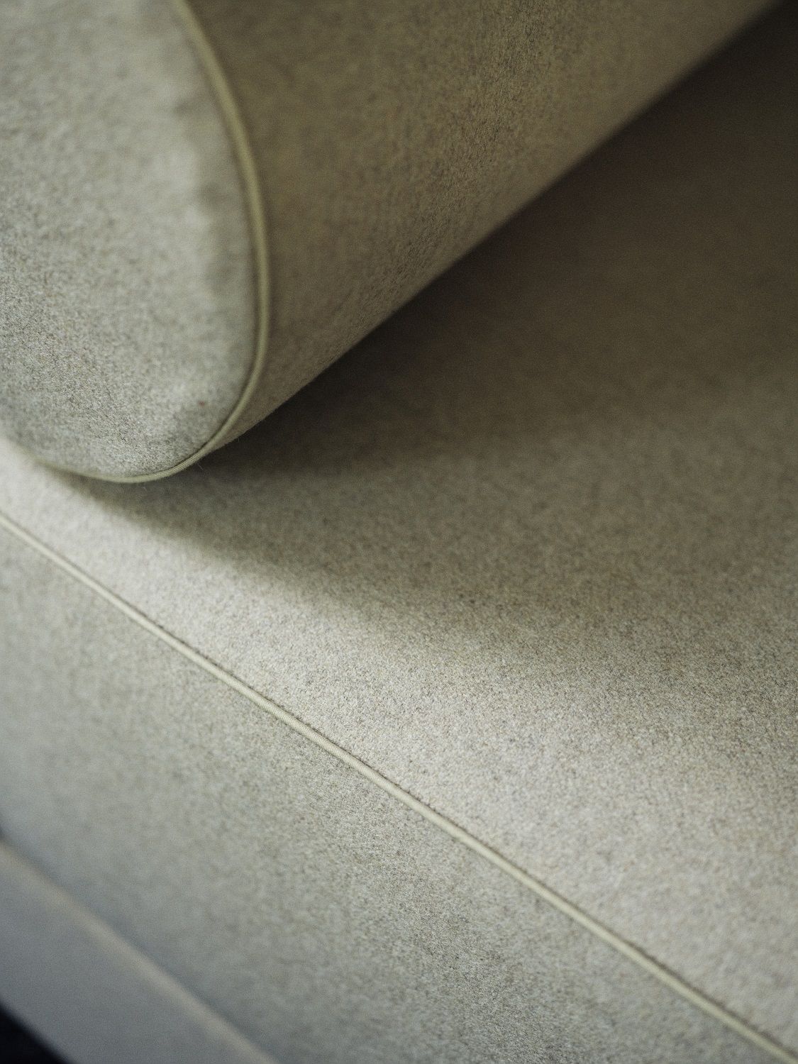 Lubi Daybed Lit de jour / canapé-lit avec matelas en mousse froide Softline