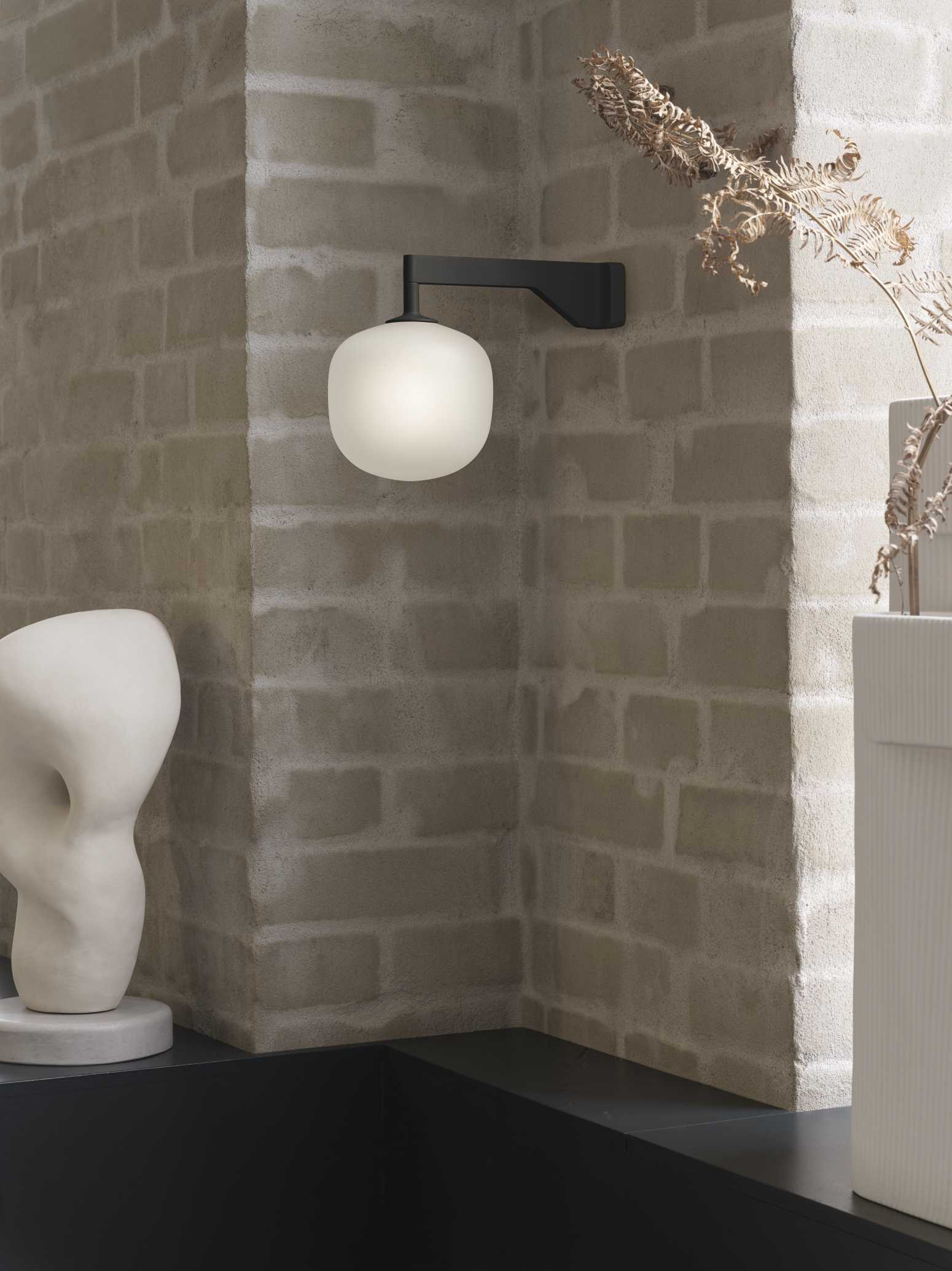 Rime Wall lamp Applique murale Muuto