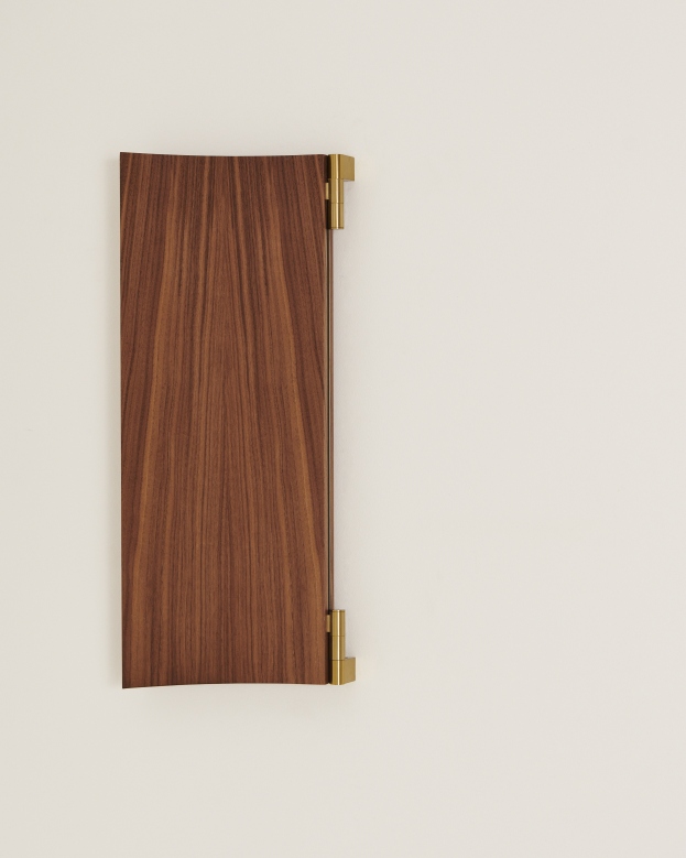 Vanity Wall Mirror 2 miroir mural Gubi 