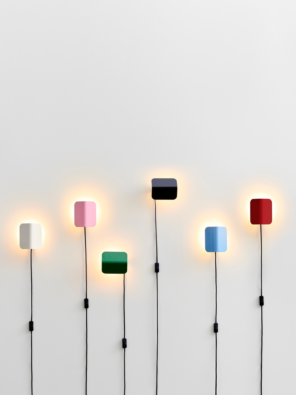 Apex Wall lamp Applique murale Hay