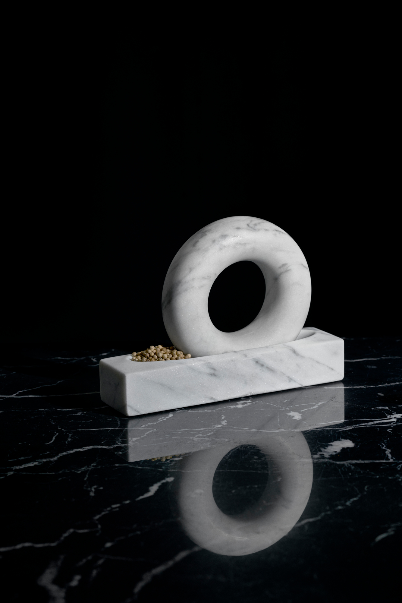 Tondo mortier avec un pilon Design House Stockholm