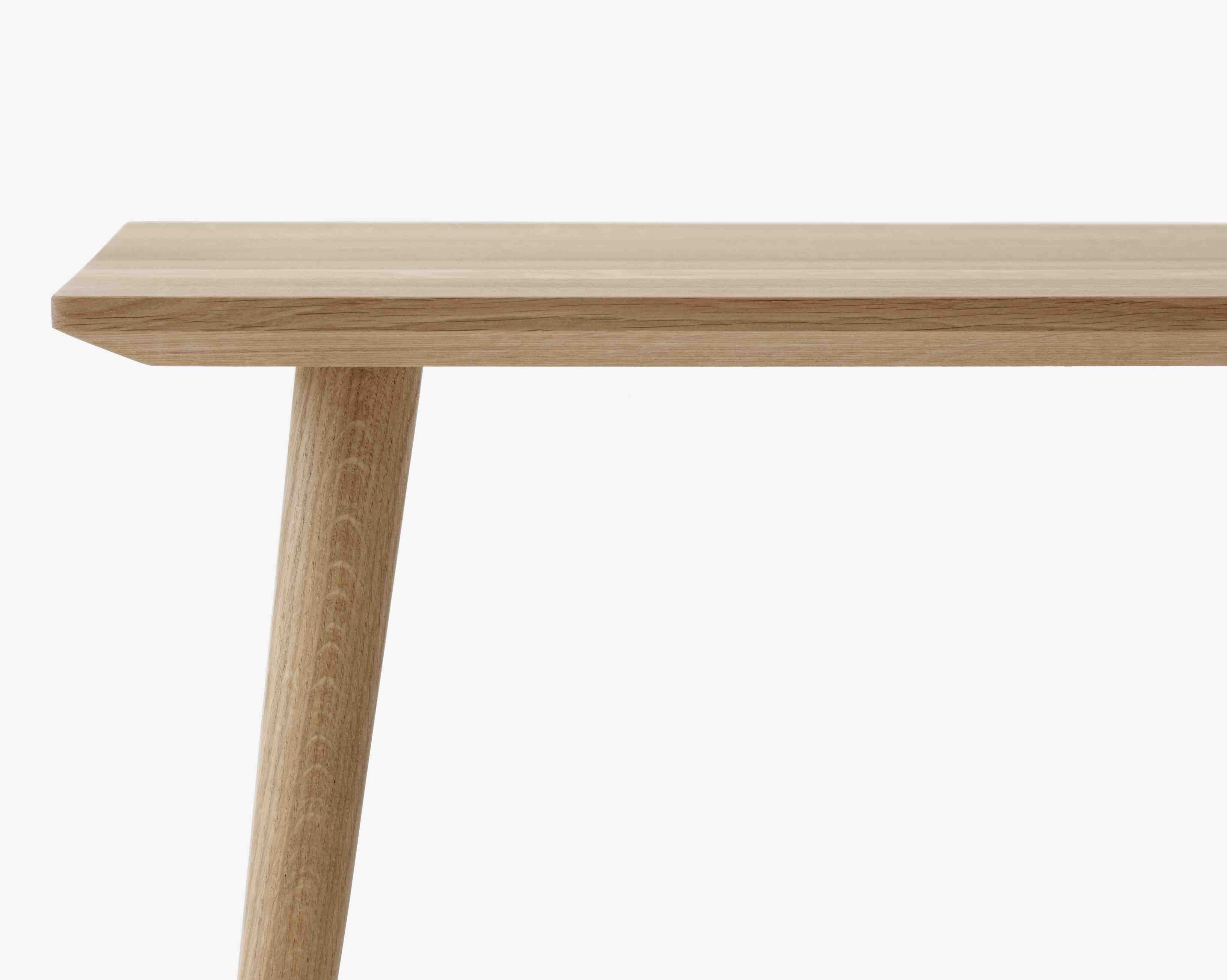 In Between Table SK23 / SK24 Table basse AndTradition 