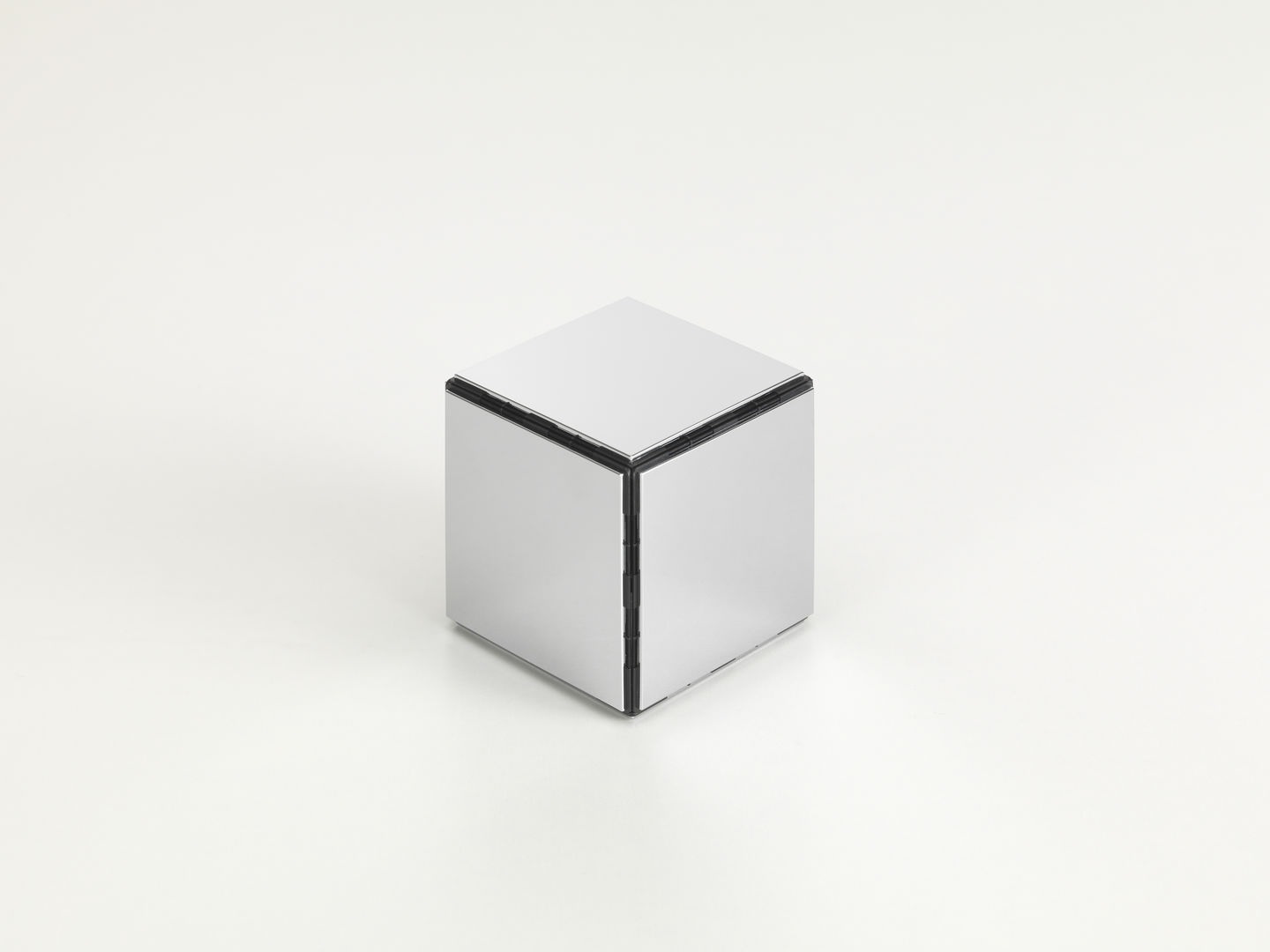 Panton Cubes Duck Chrome Sculpture Vitra
