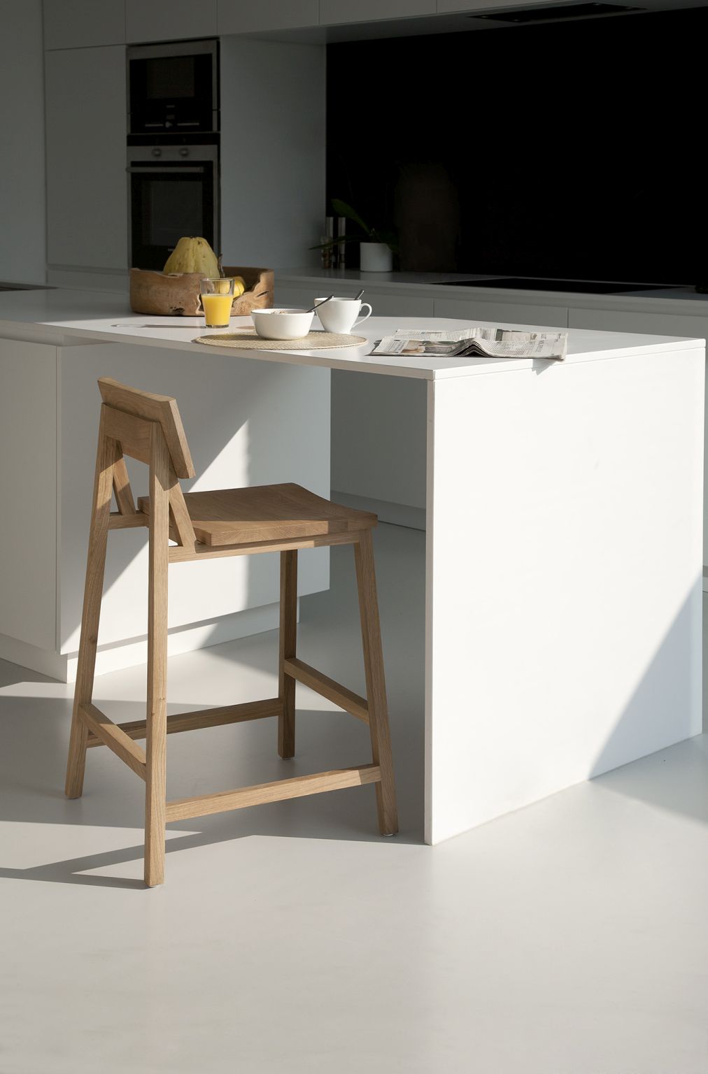 N3 Chaise haute de cuisine en chêne Ethnicraft