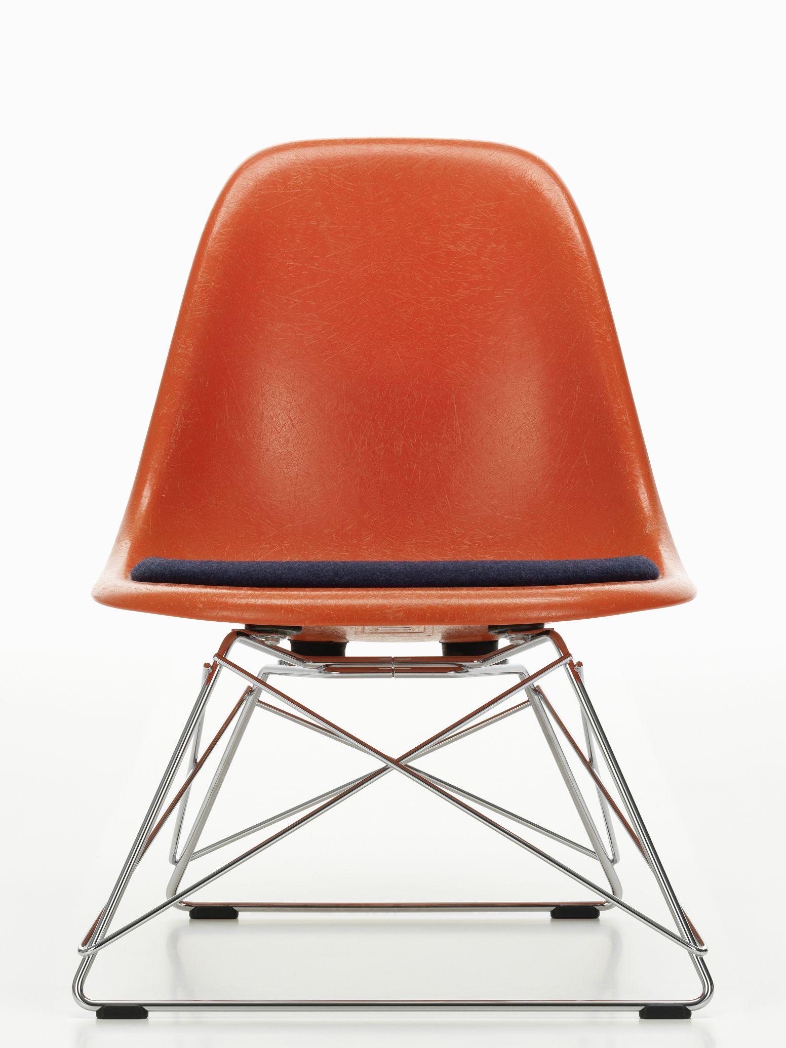 Eames Plastic Side Chair LSR chaise avec coussin d'assise Vitra