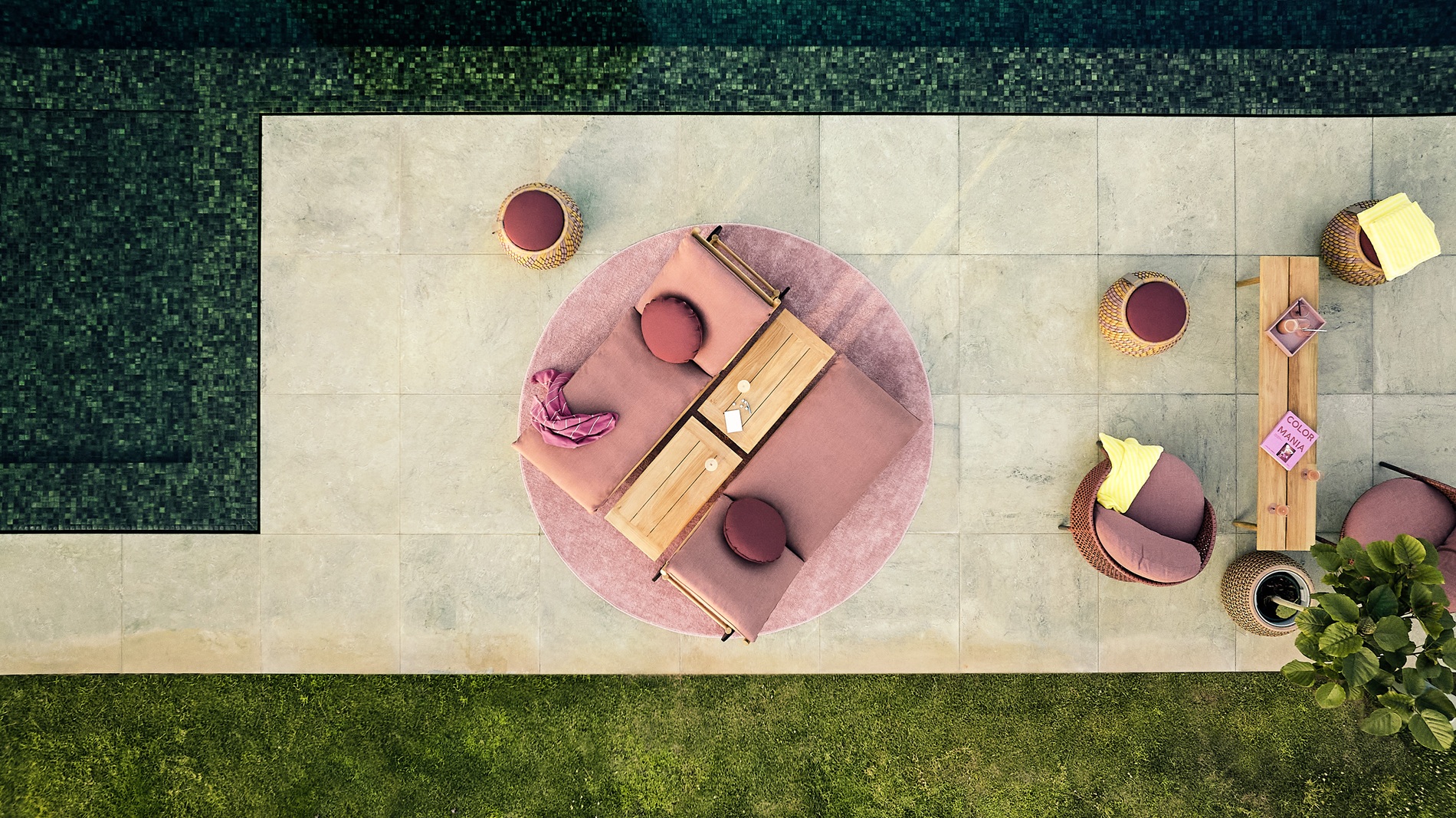 AHNDA Outdoor Armchair Fauteuil DEDON