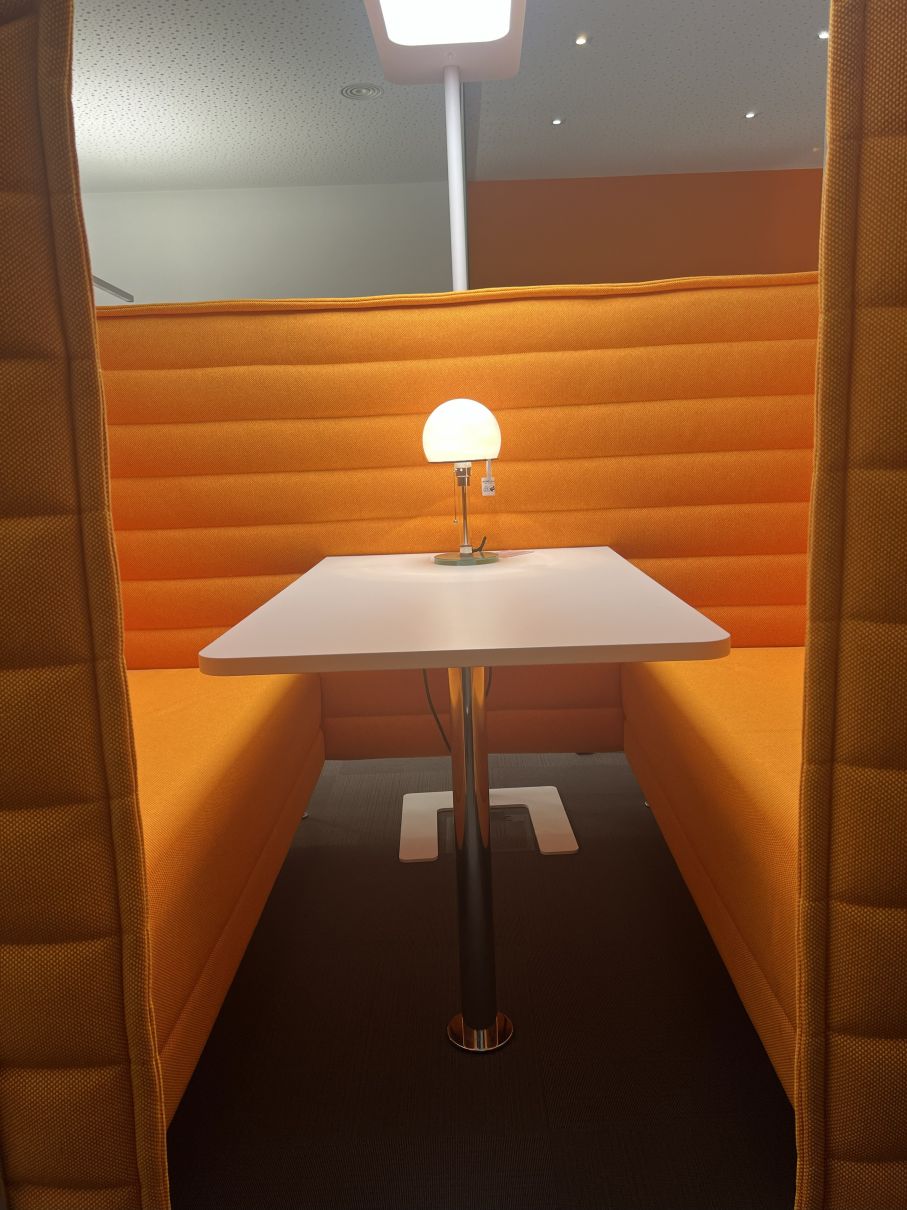 Alcove Cabin Highback 2 places Vitra PIÈCE D'EXPOSITION / MOBILIER D'OCCASION