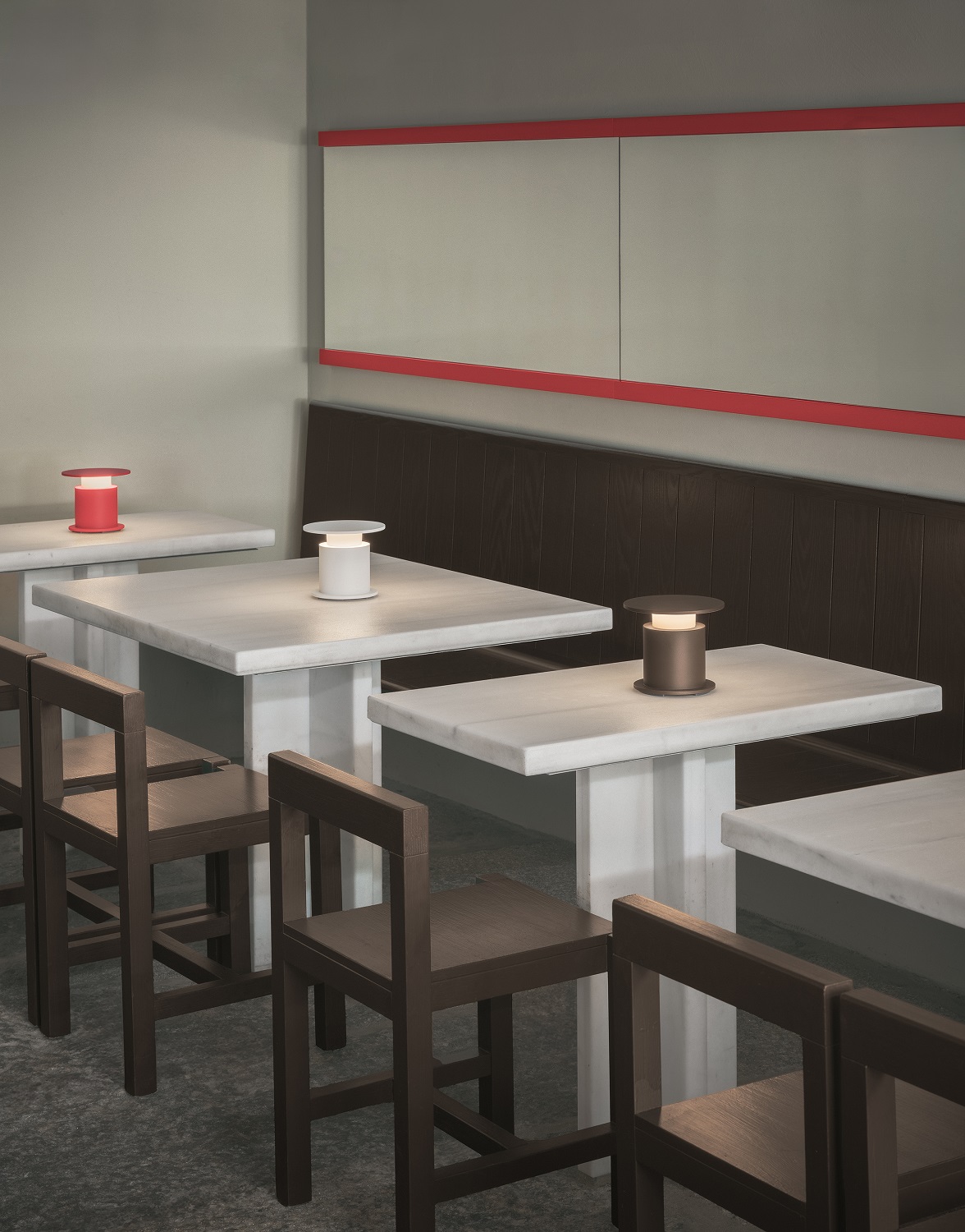 w241 Faro lampe de table / lampe à batterie wästberg