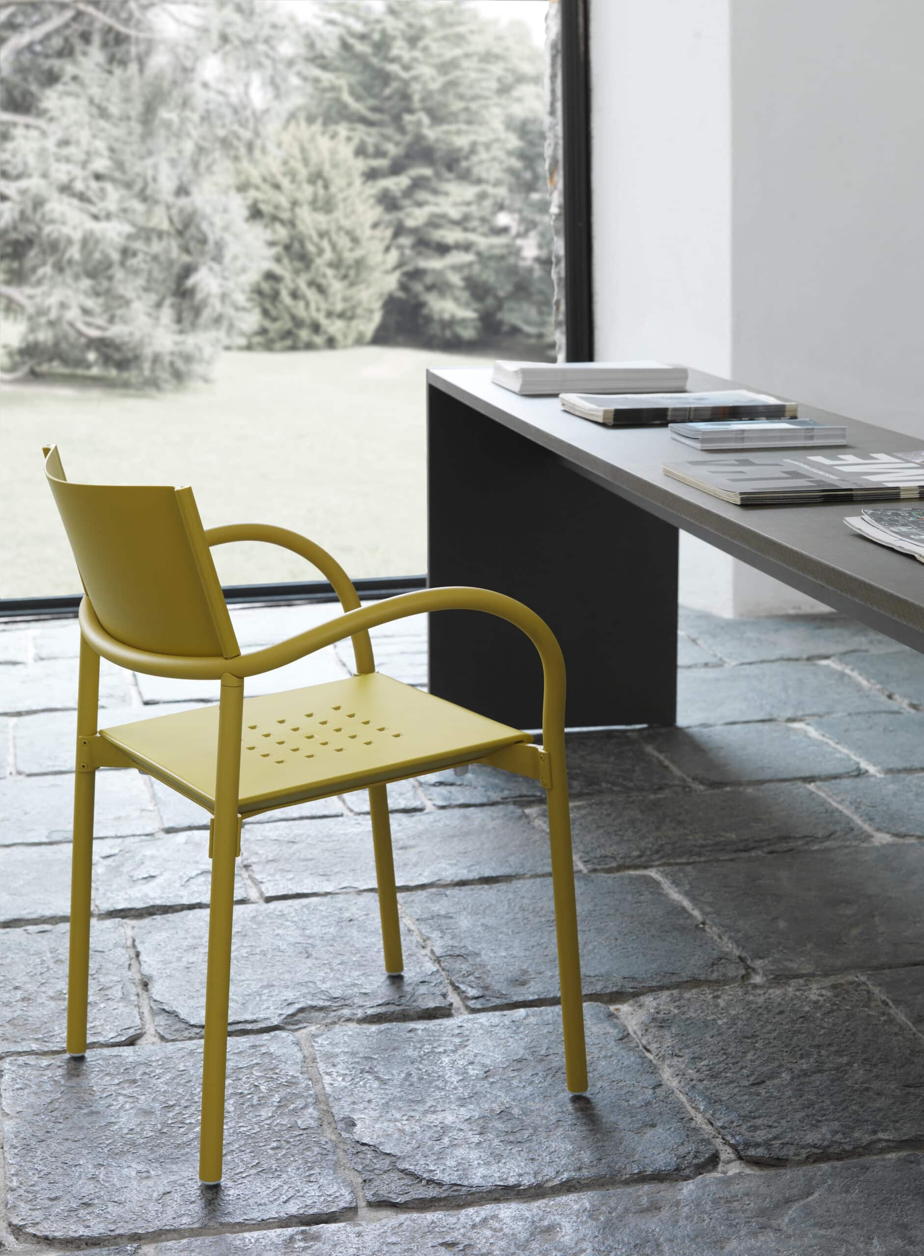 Breeze Stuhl Segis Noir Aluminium mat