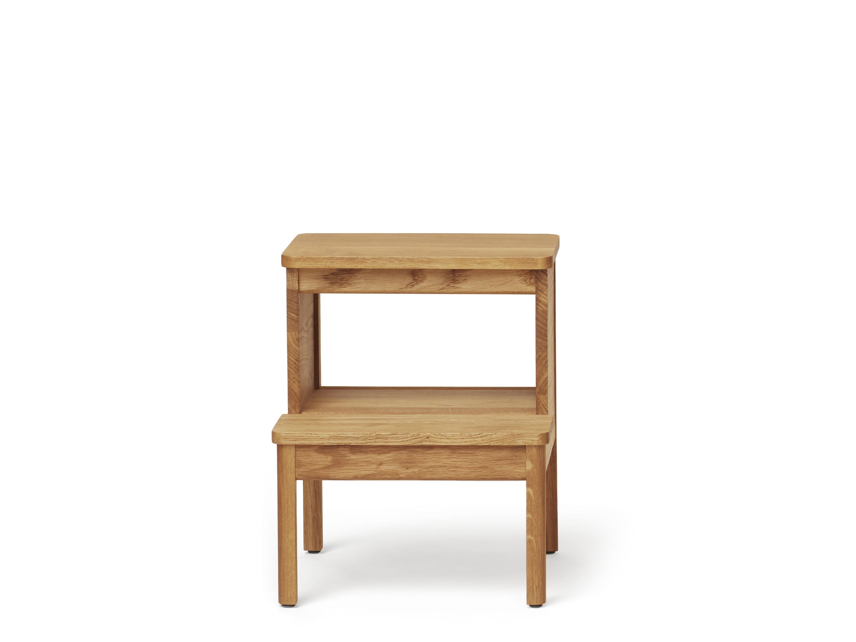 A Line Tabouret marchepied Form & Refine