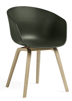 About A Chair AAC22 / AAC 22 chaise Hay Chêne savonné - vert About A Chair AAC22 / AAC 22 chaise Hay Chêne savonné - vert