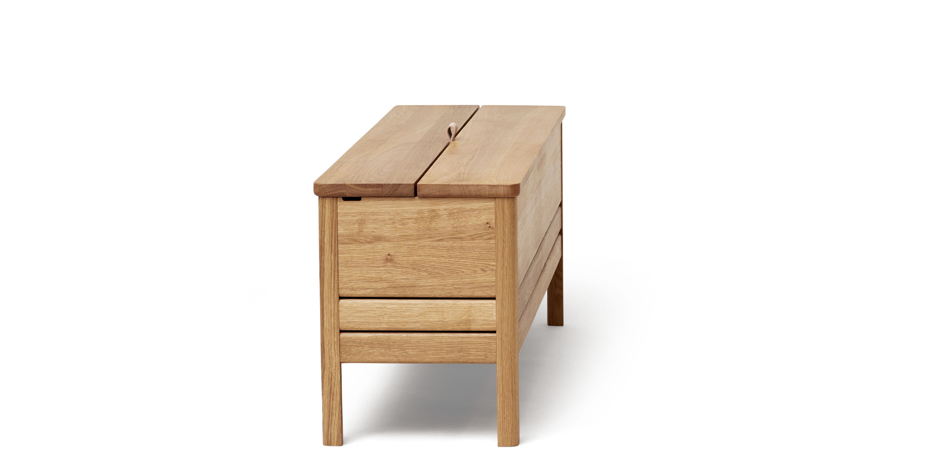 A Line Banc coffre 111 en chêne Form & Refine