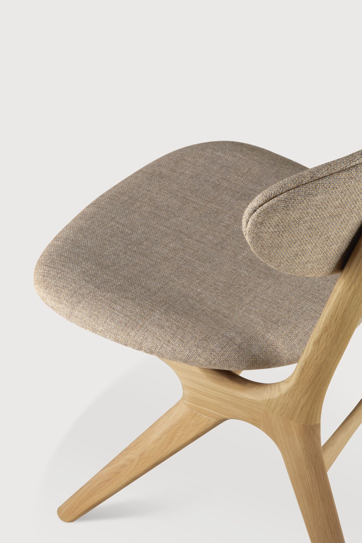 Chaise Eye chêne laqué - Warm Grey Ethnicraft