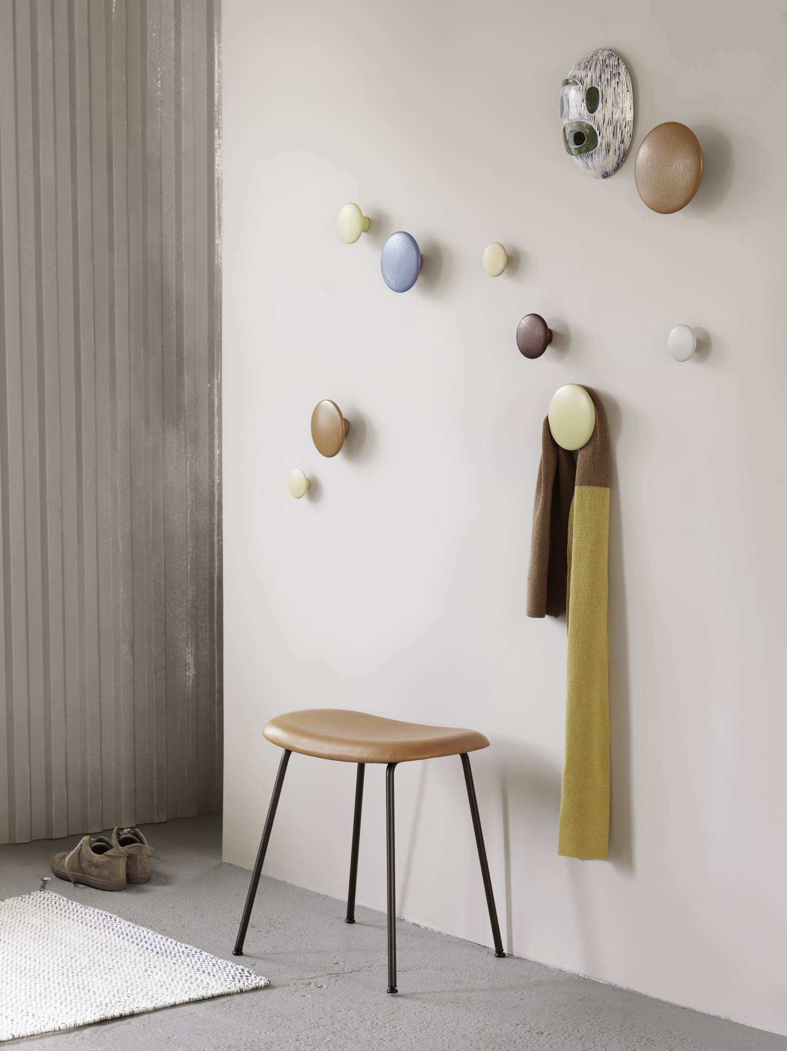 The Dots Large Bois BLANC Crochet de vestiaire Muuto OFFRE SPECIALE