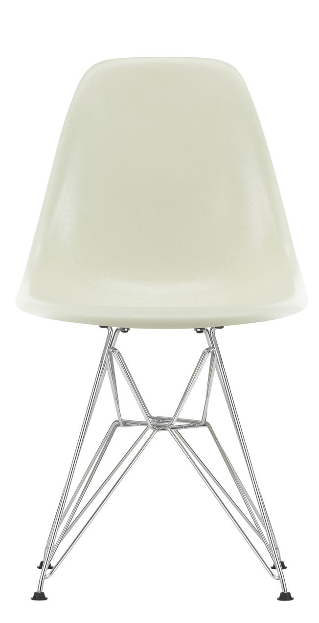 Eames Fiberglass Chair DSR chaise Vitra
