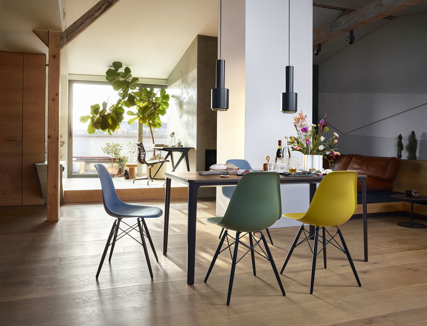 Eames Plastic Side Chair DSW Chaise Vitra Frêne Couleur miel - Rose tendre