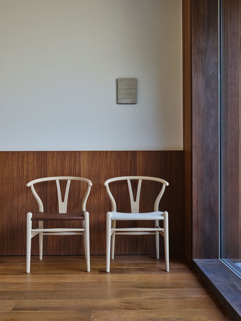 Chaise CH24P Wishbone / Y-Chair de Carl Hansen & Søn