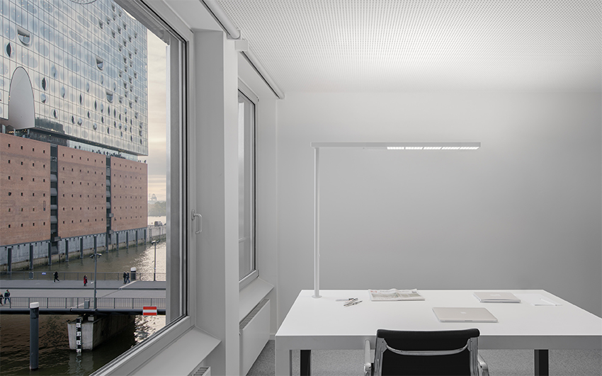 XT-A Plus 90 / 120 Floor Lampadaire Grau