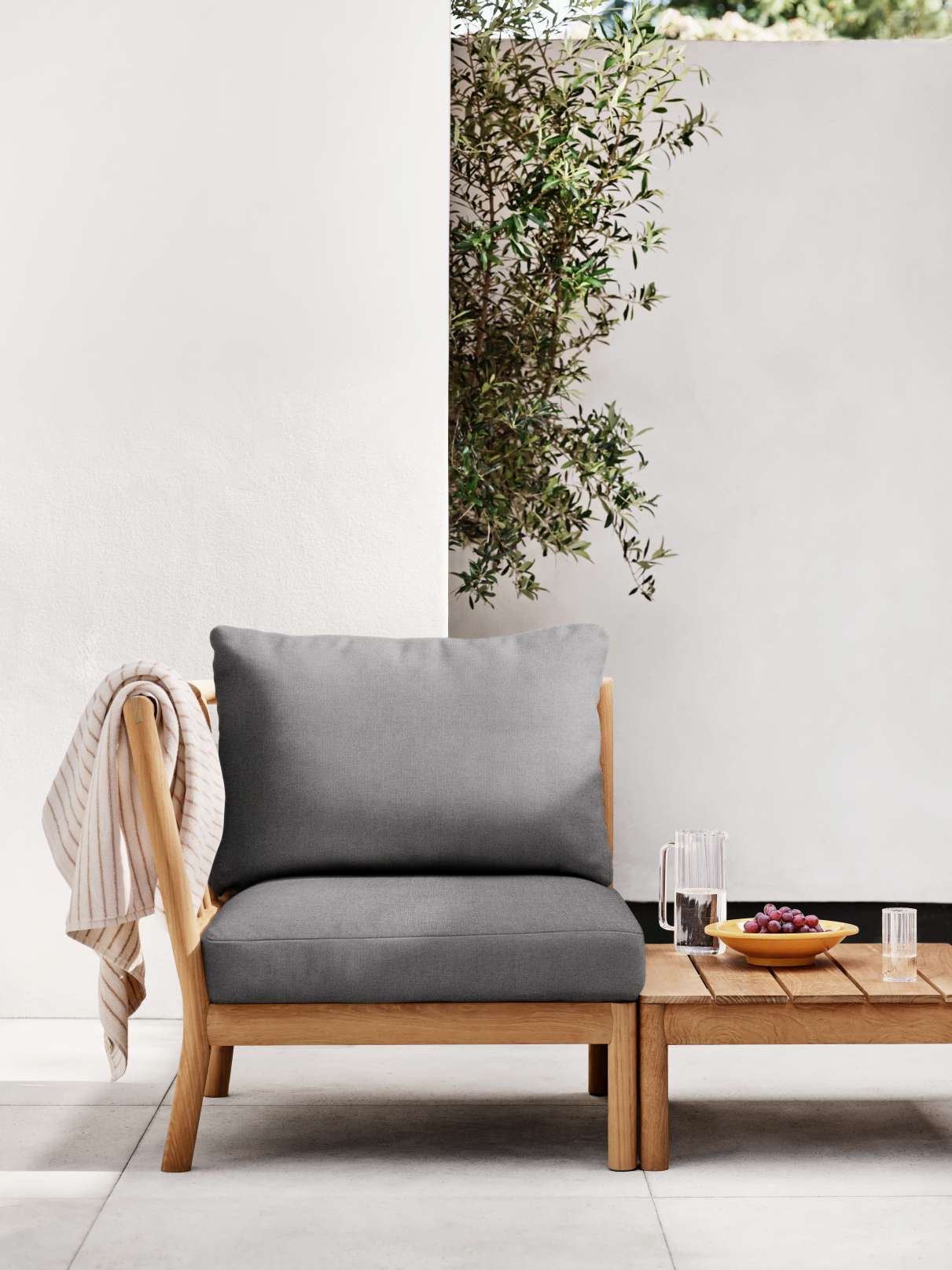 Tradition Table de salon H 27 cm Skagerak by Fritz Hansen