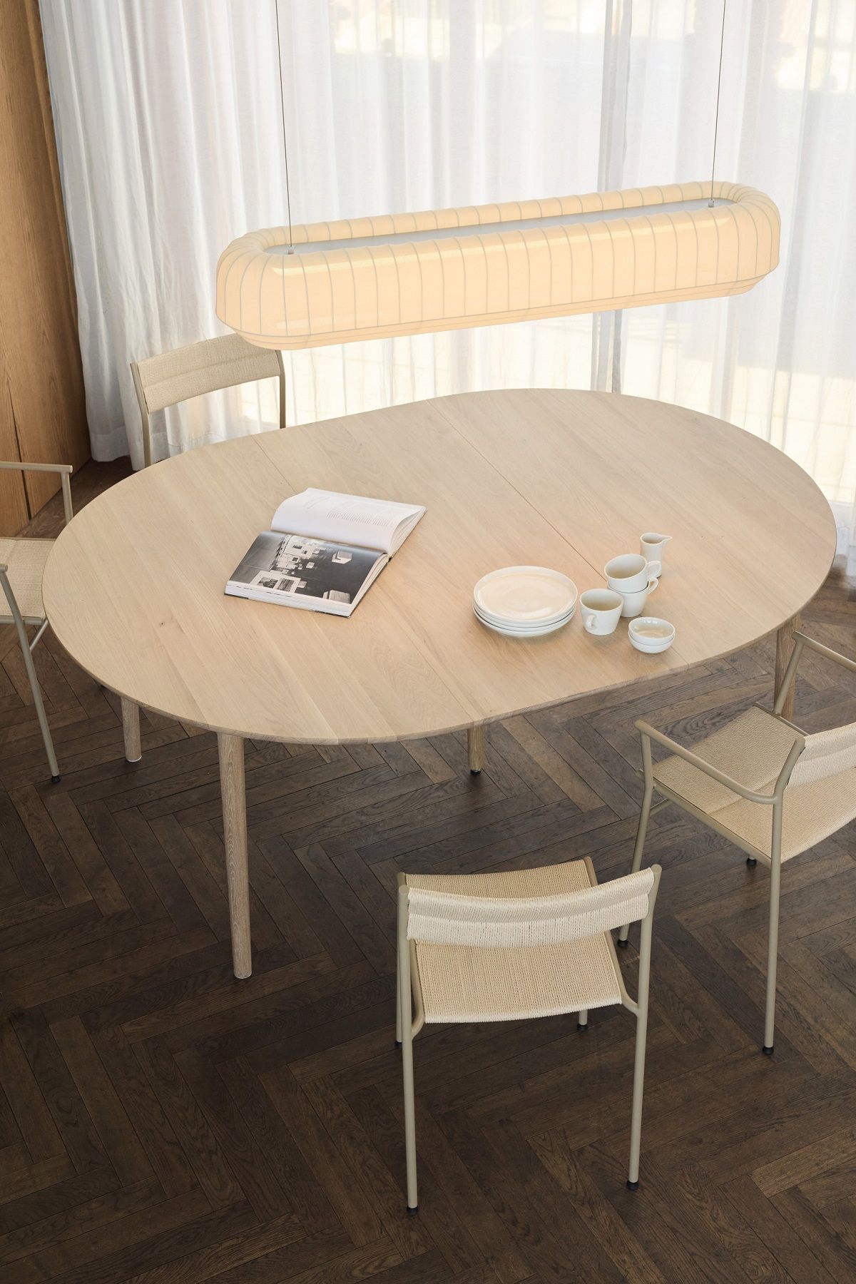 Expand Circular Dining table Table ronde / Table extensible Northern